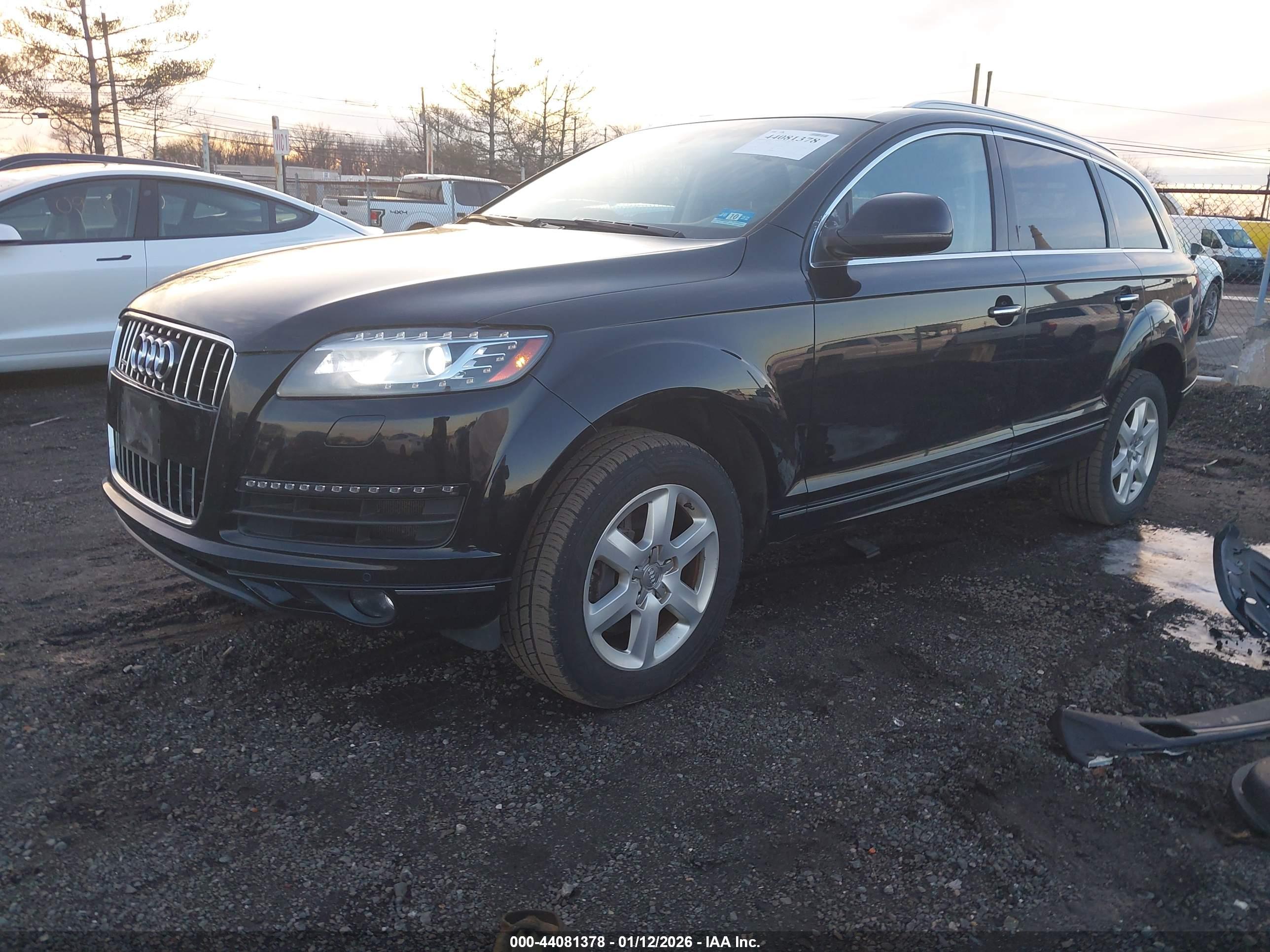 AUDI Q7 image 2