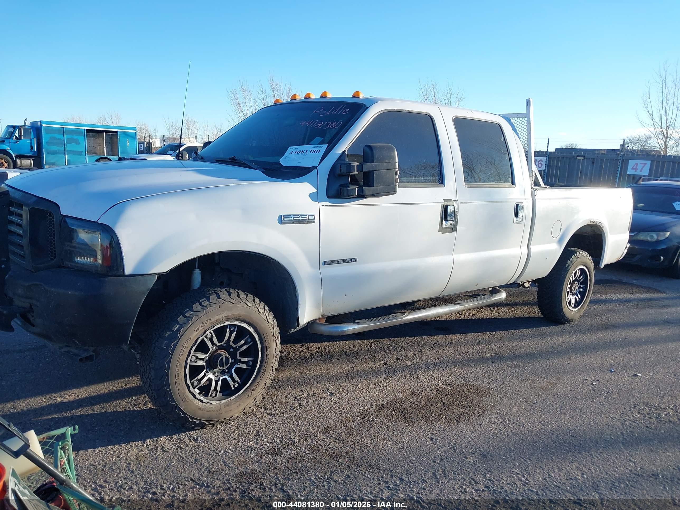 FORD F-250 image 2