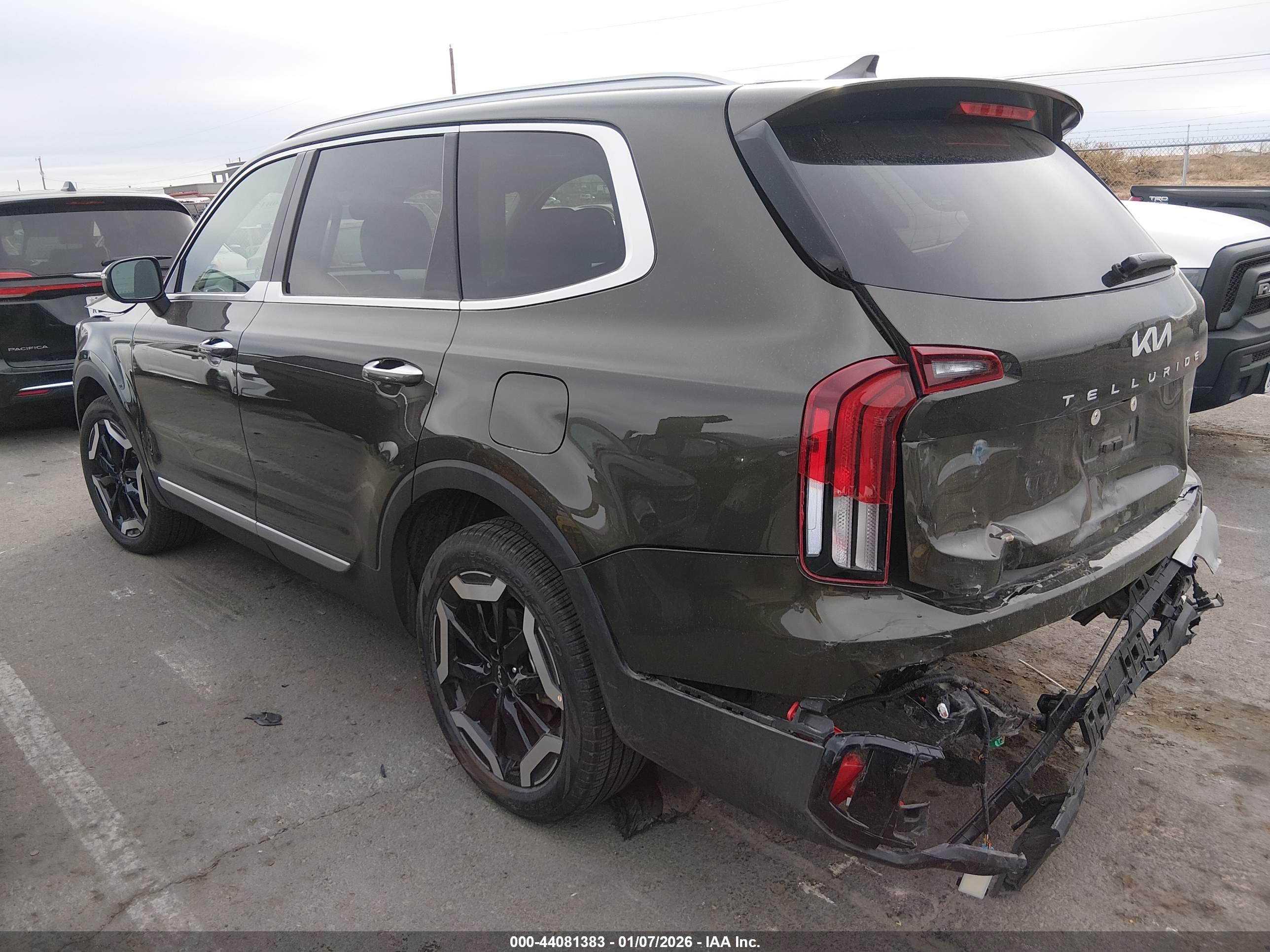 KIA TELLURIDE image 3