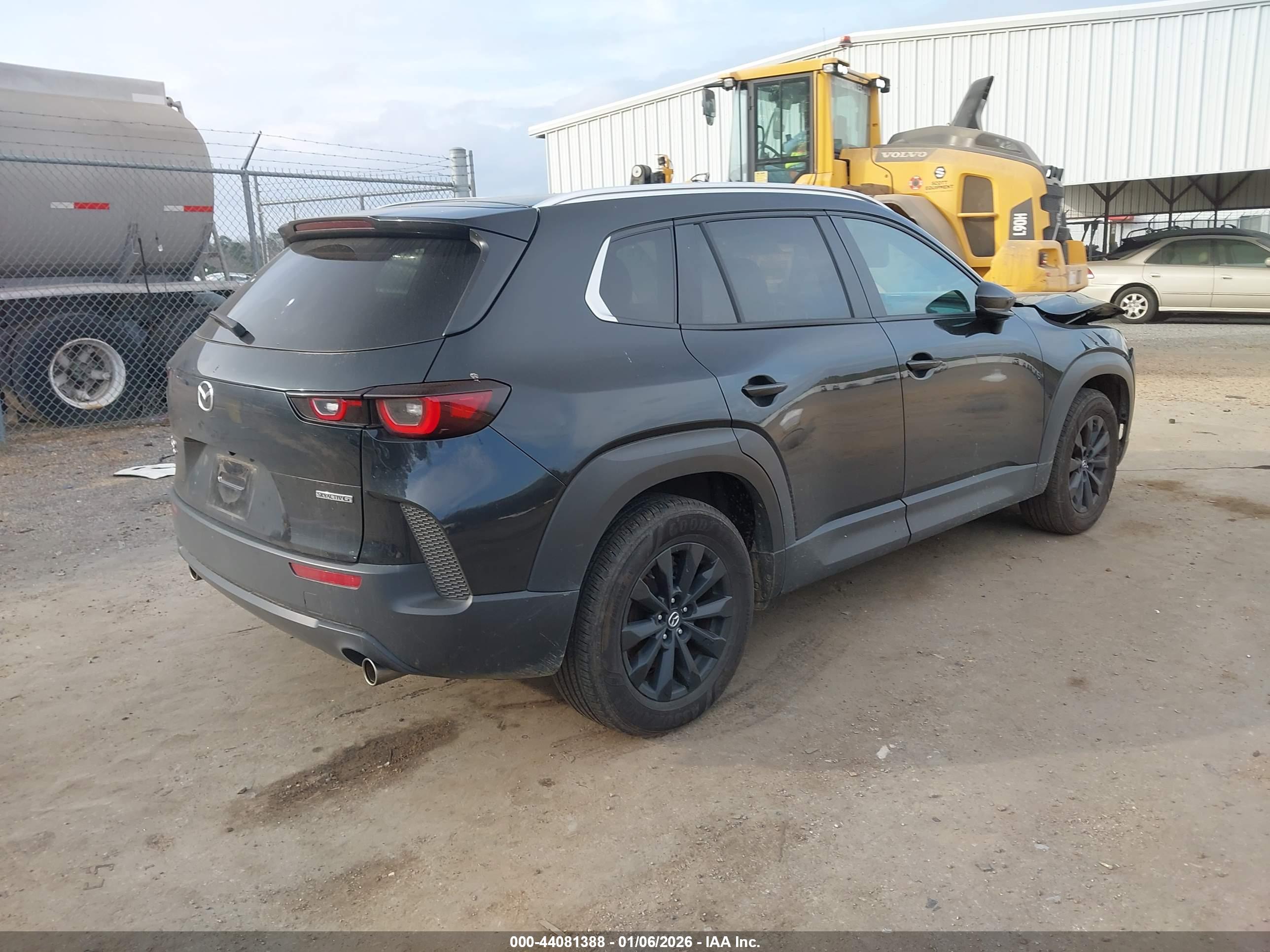 MAZDA CX-50 image 4