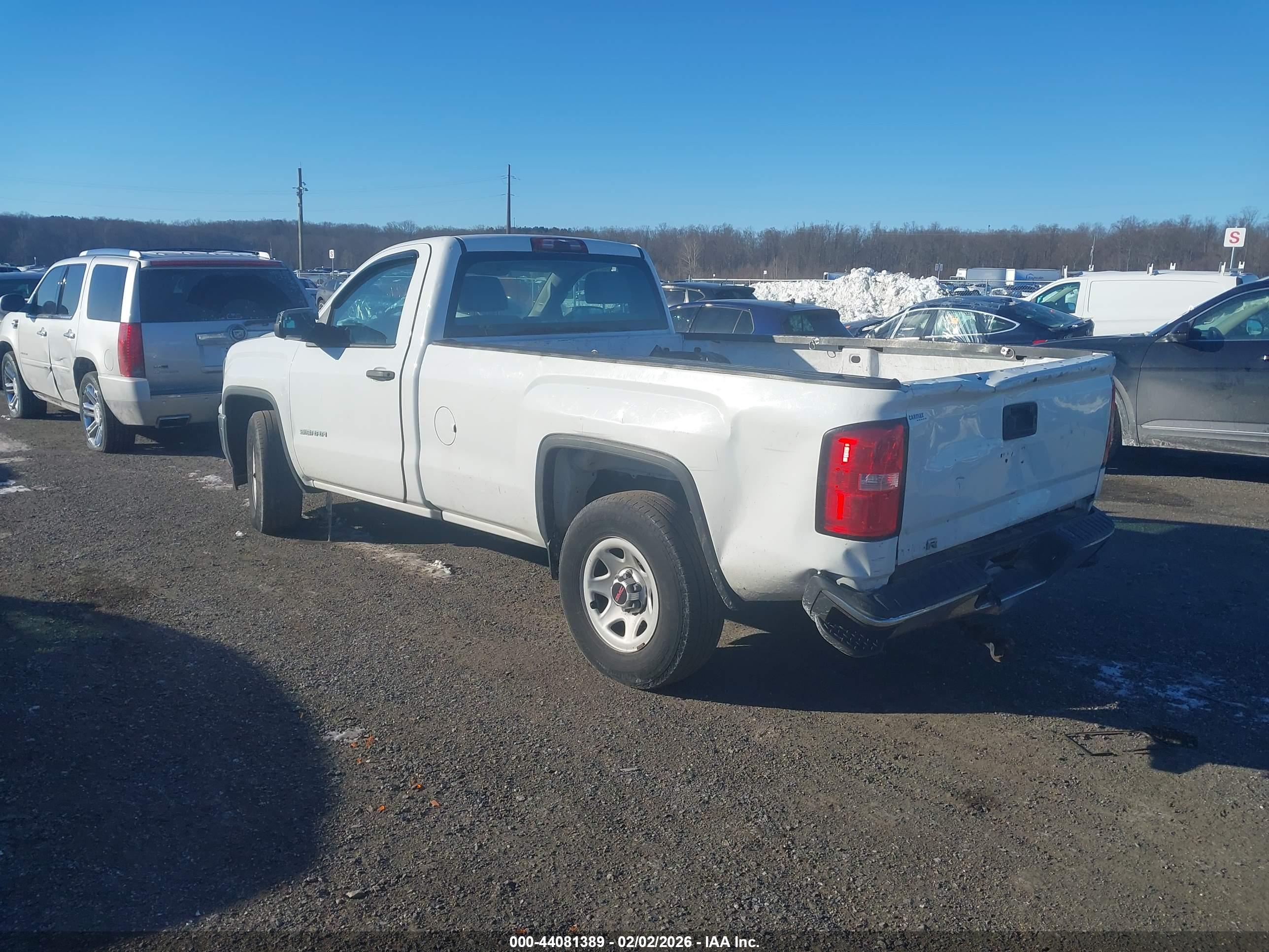 GMC SIERRA image 3