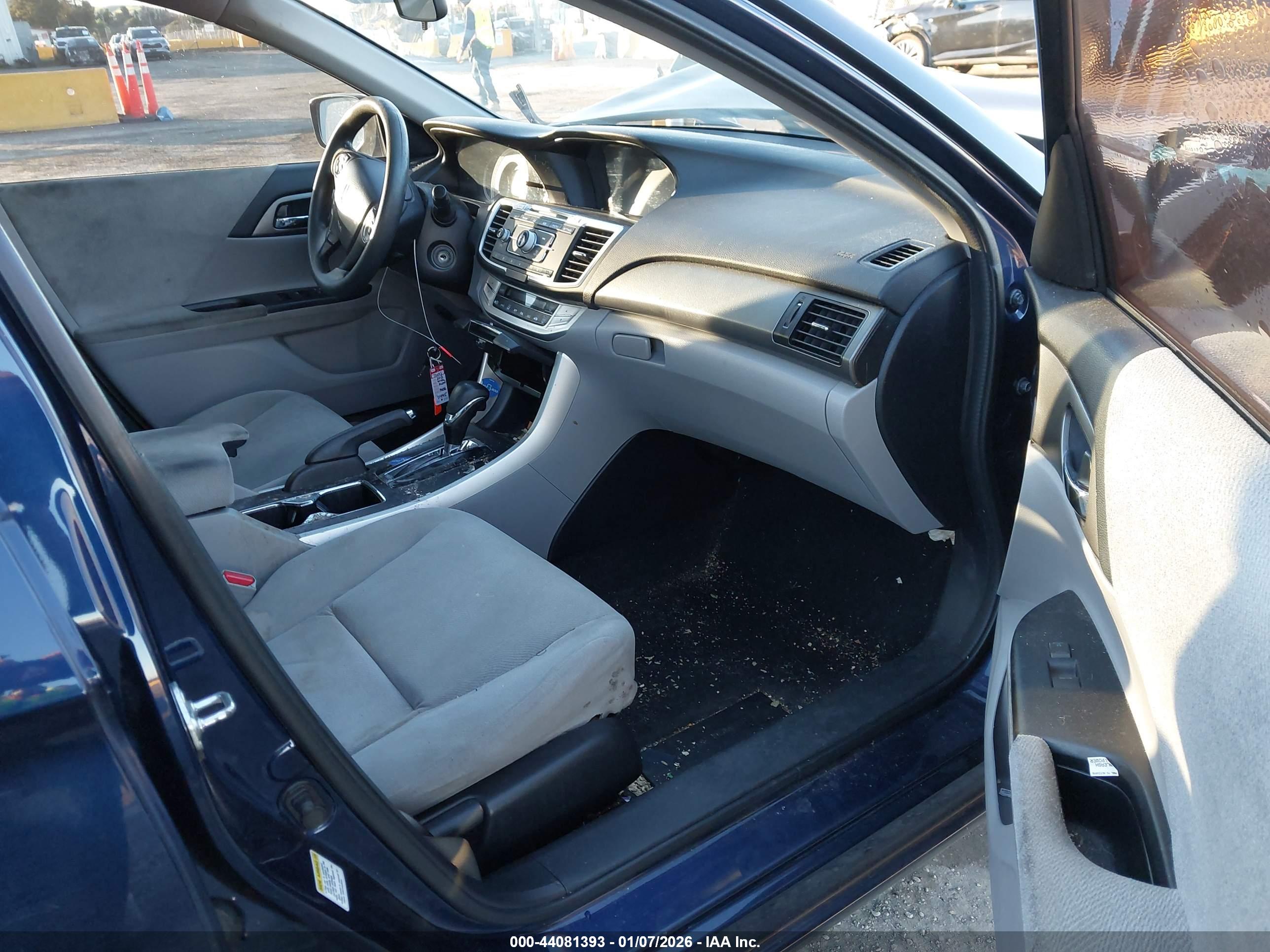 HONDA ACCORD image 5