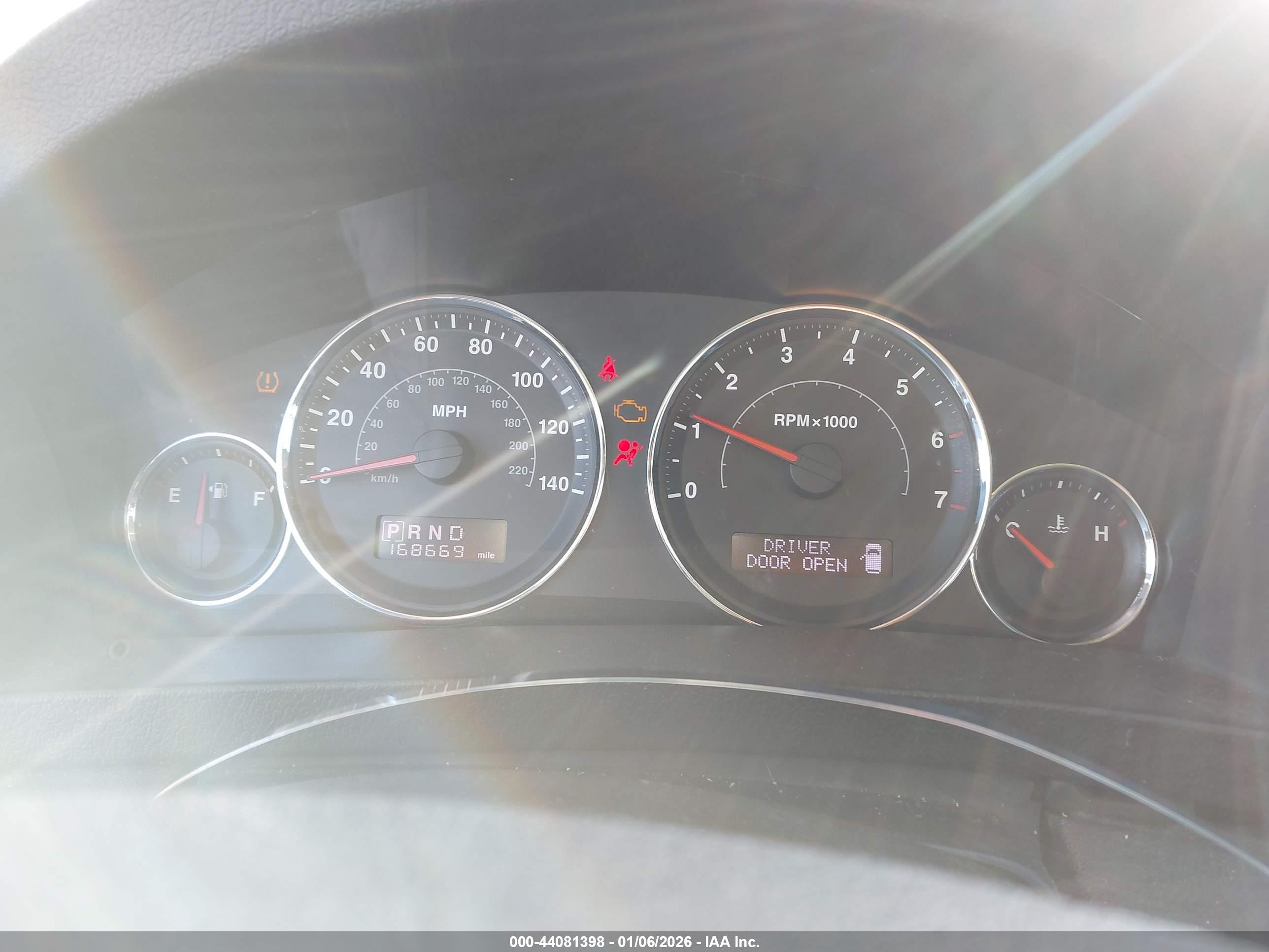 JEEP GRAND image 7