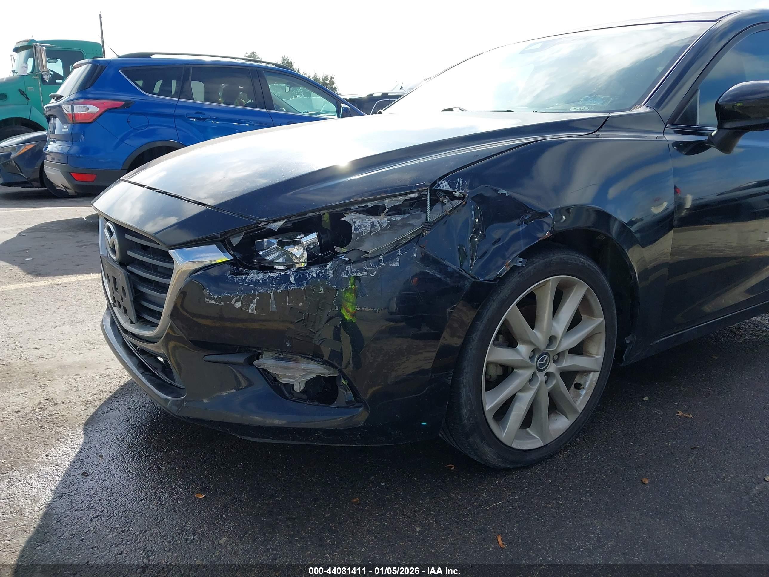 MAZDA MAZDA3 image 6