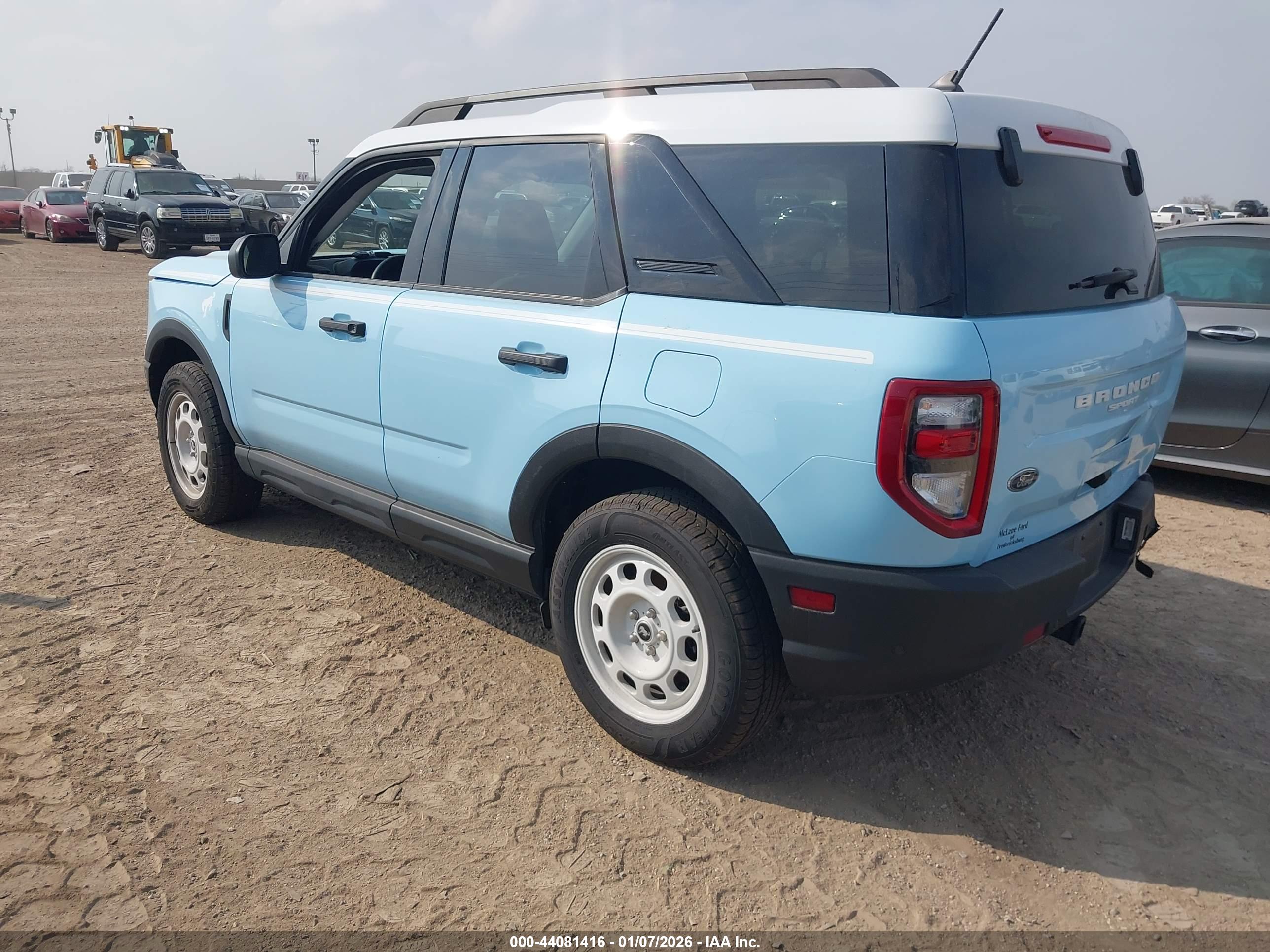 FORD BRONCO image 3