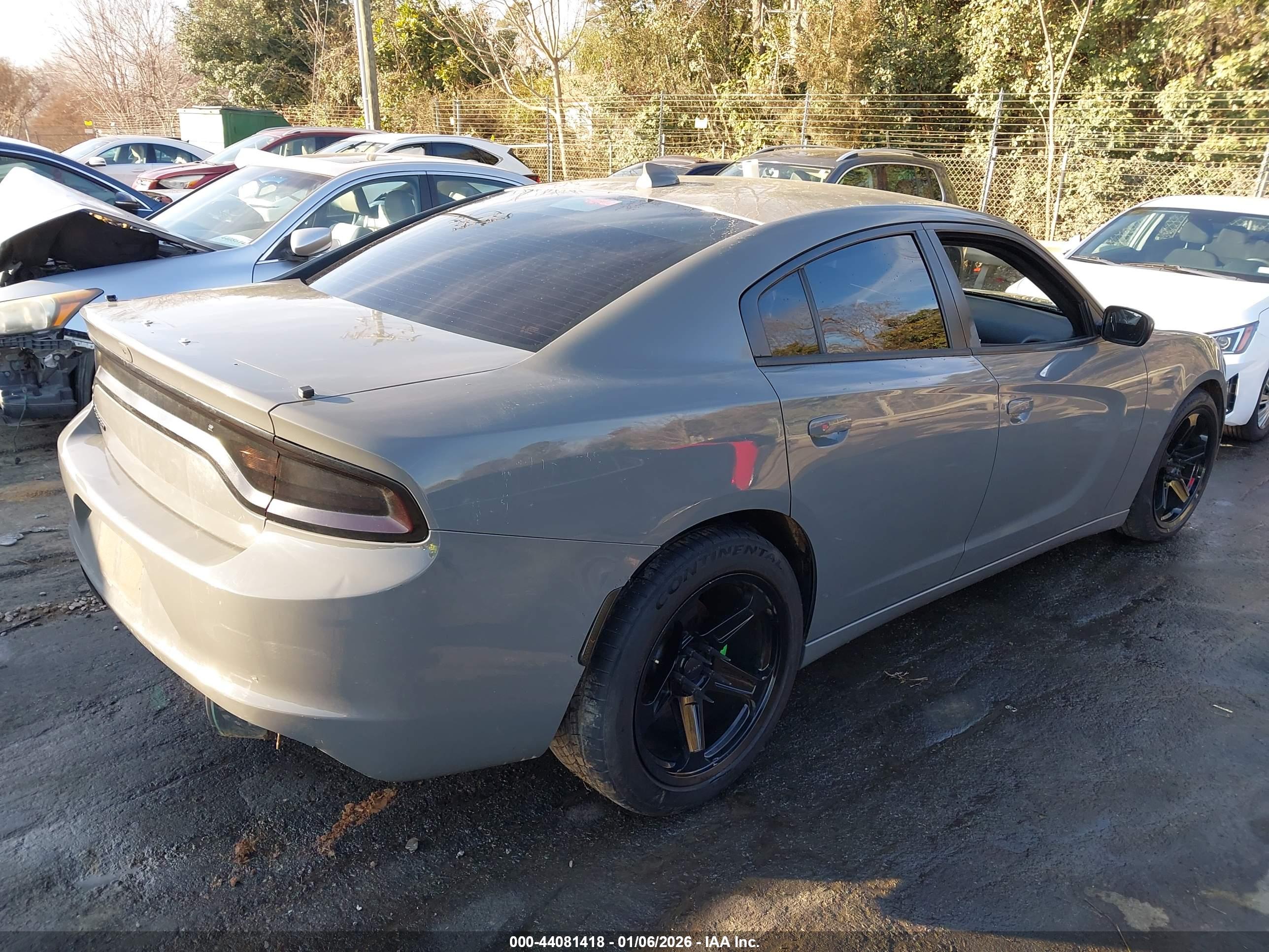 DODGE CHARGER image 4