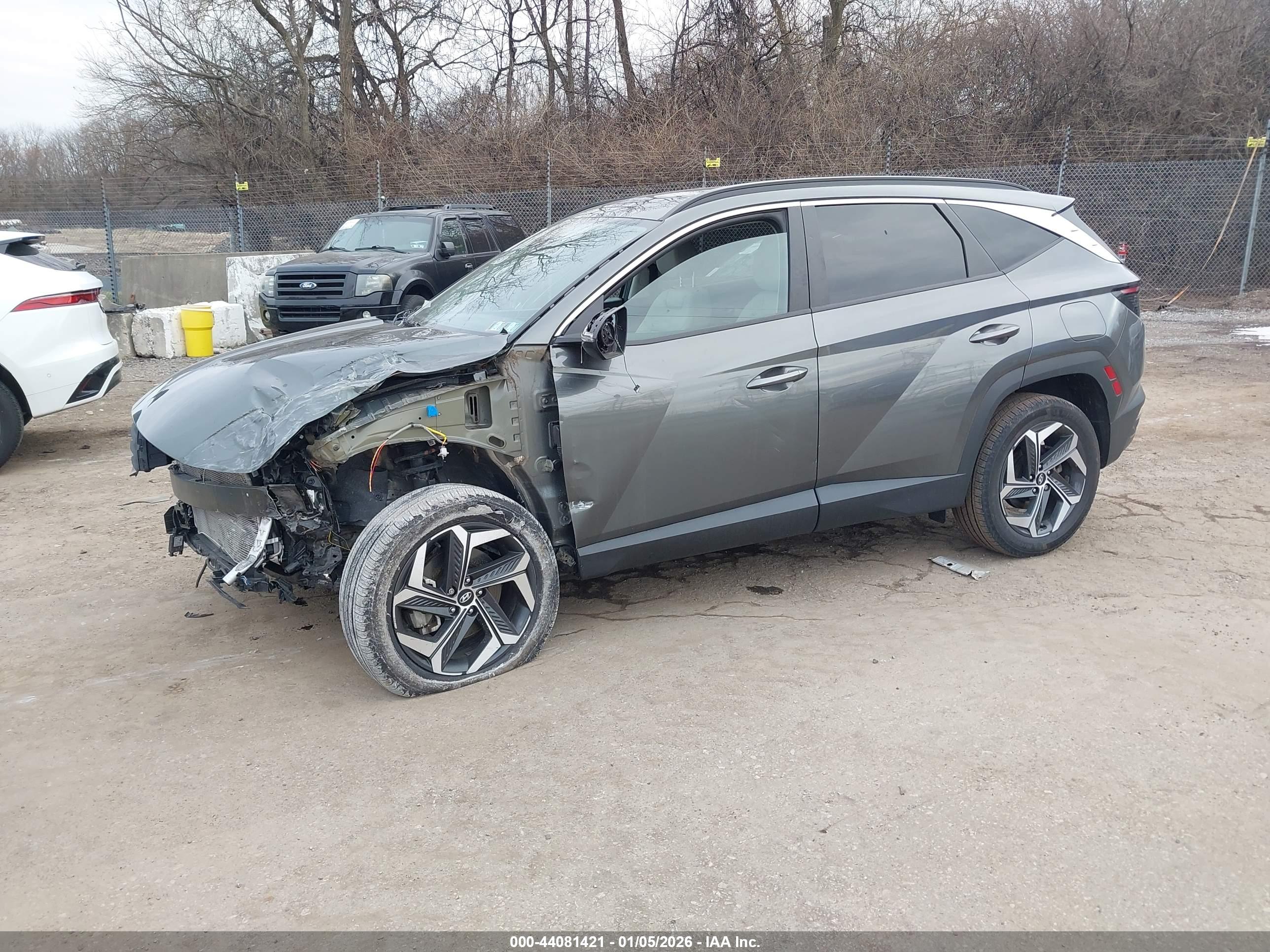 HYUNDAI TUCSON image 2