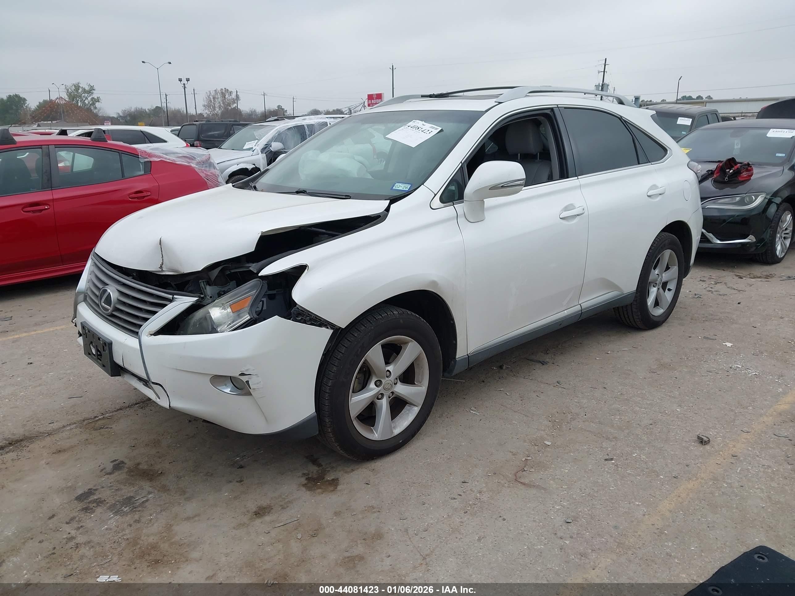 LEXUS RX image 2