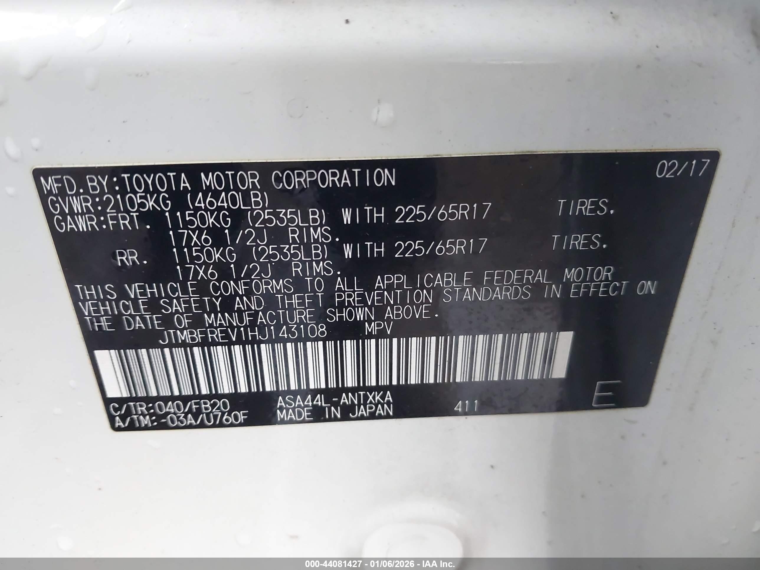 TOYOTA RAV4 image 9