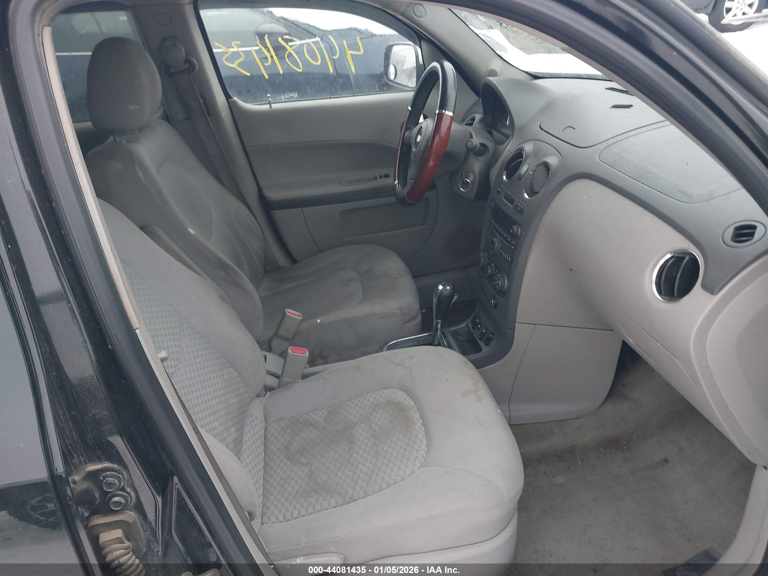 CHEVROLET HHR image 5