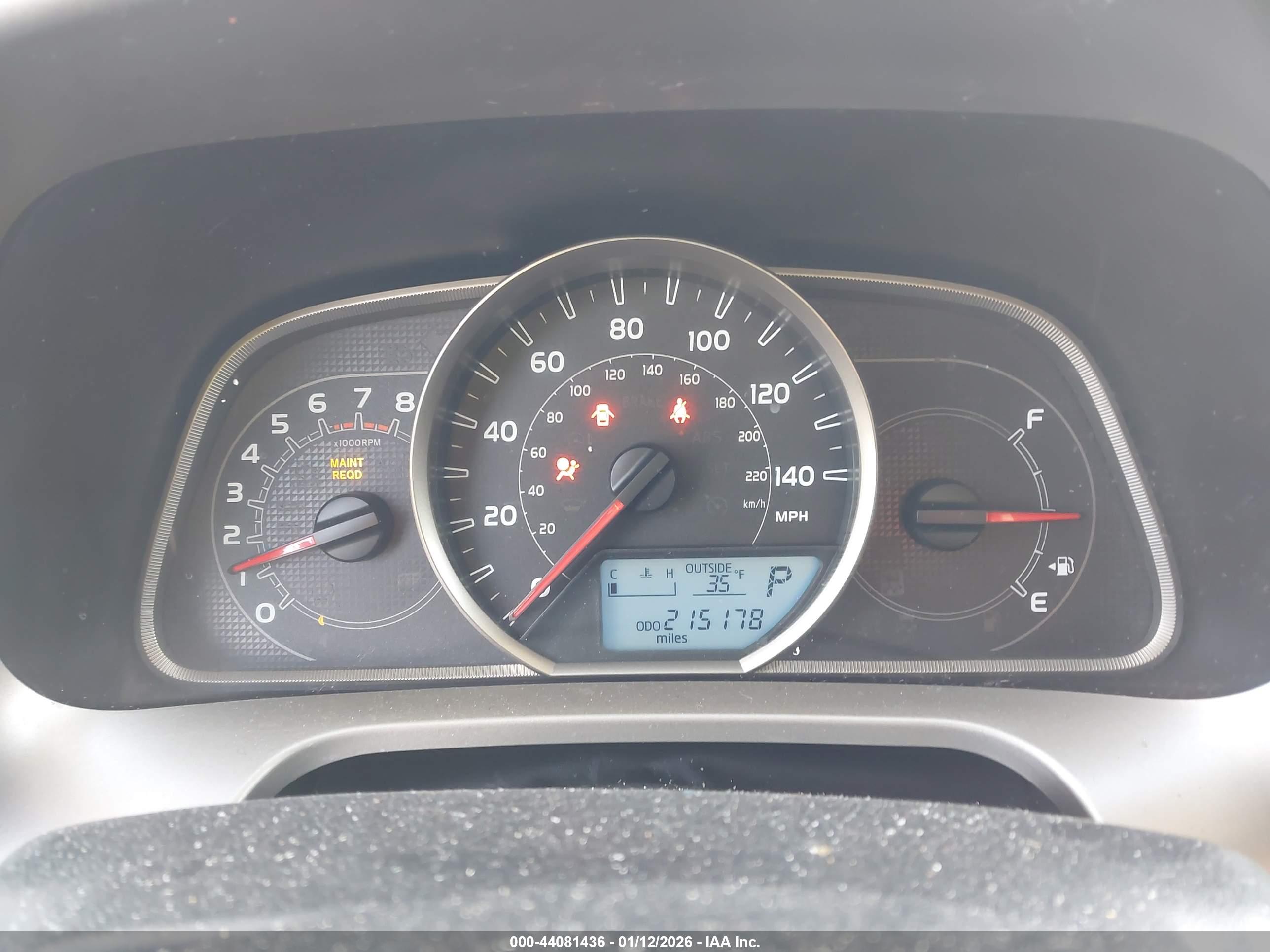 TOYOTA RAV4 image 7