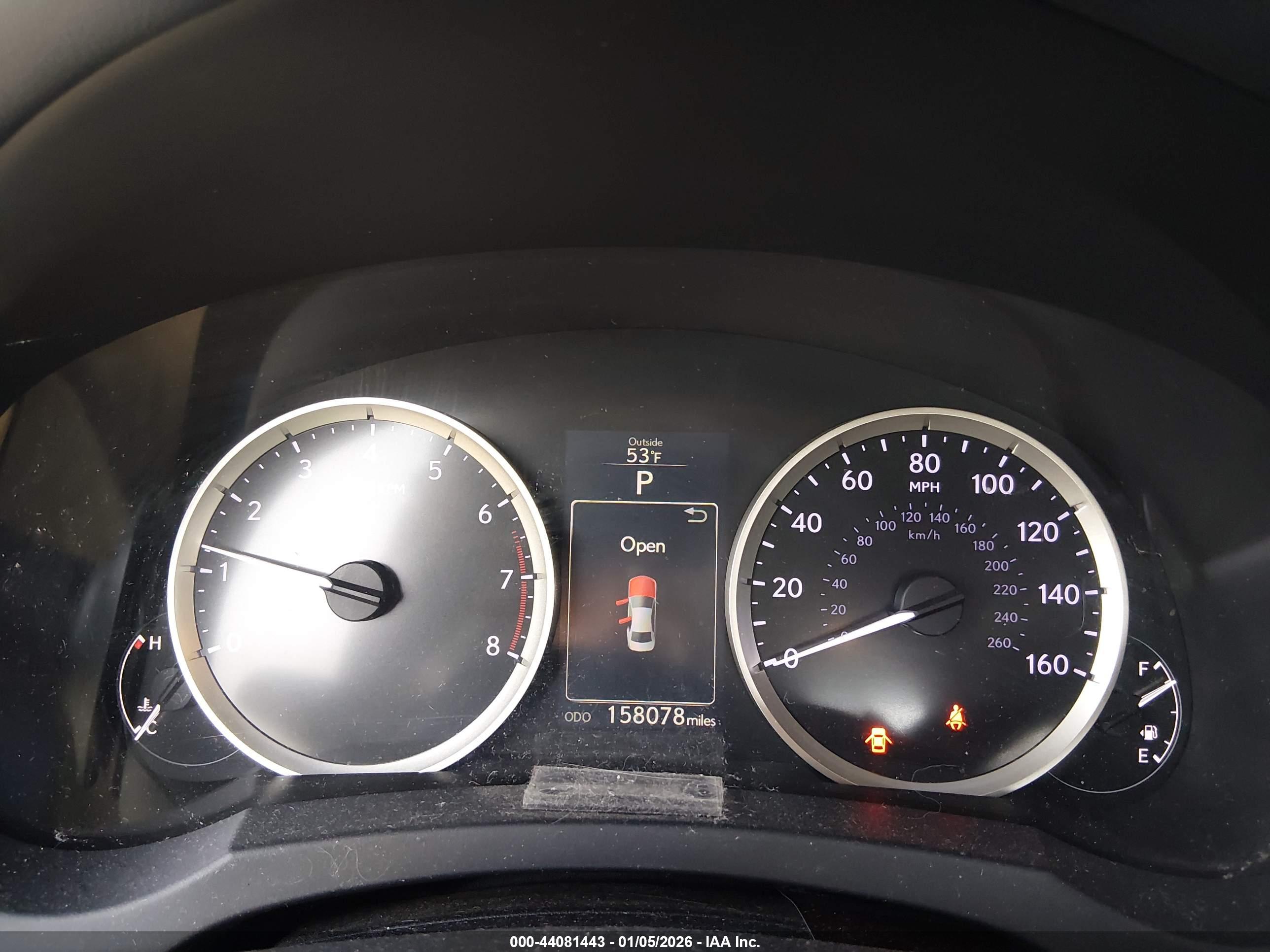 LEXUS IS image 7