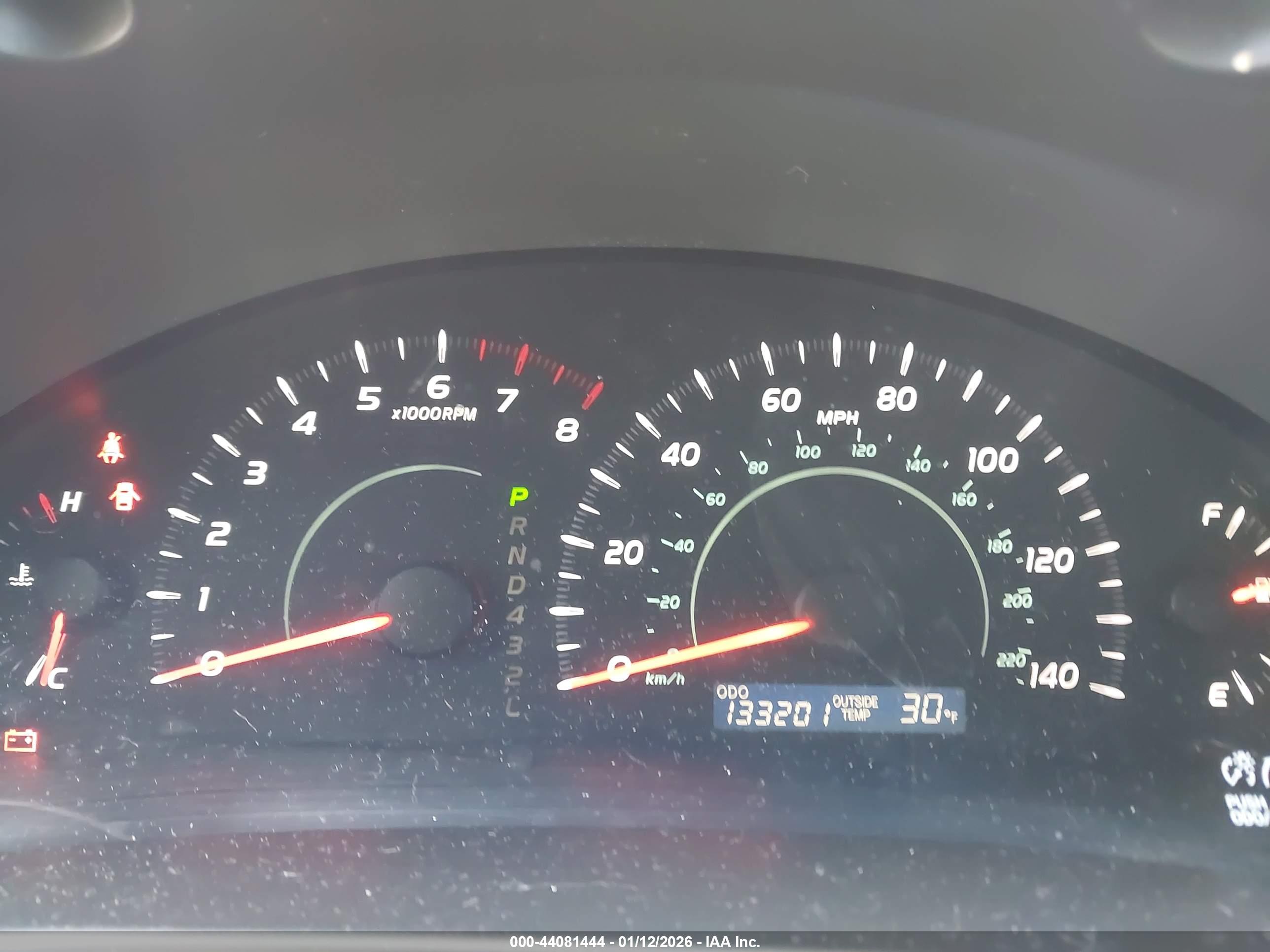 TOYOTA CAMRY image 7