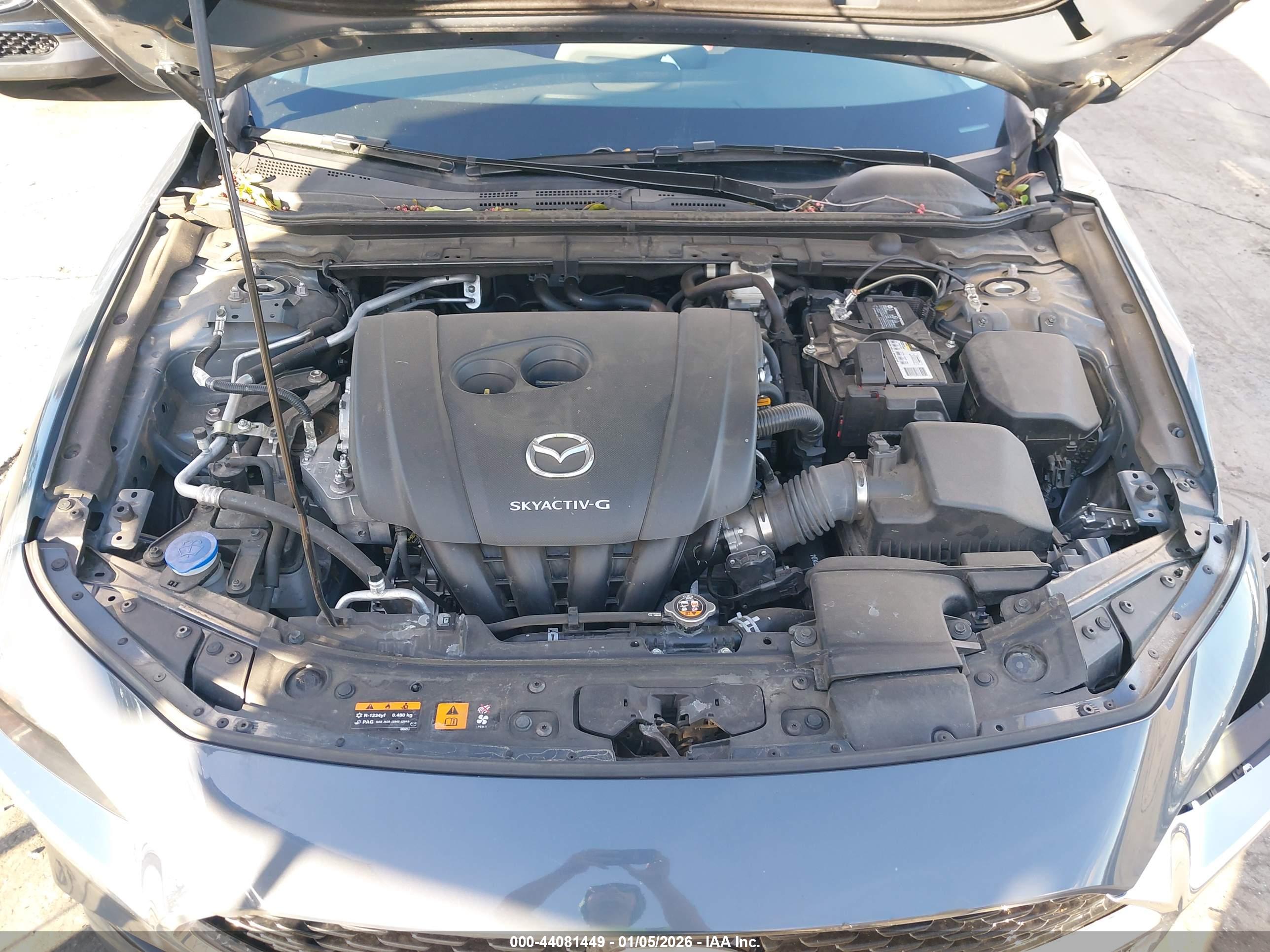 MAZDA MAZDA3 image 10