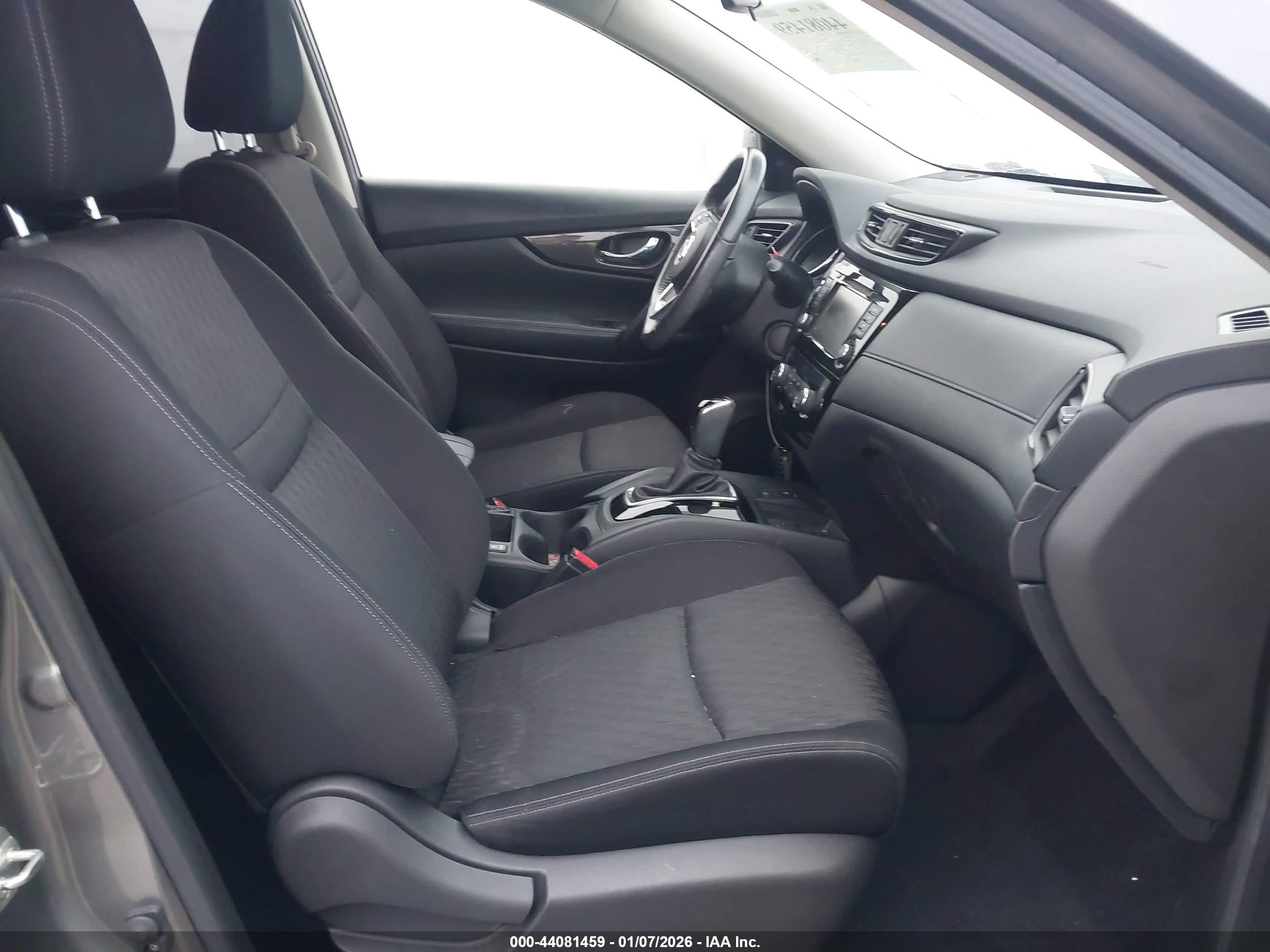 NISSAN ROGUE image 5