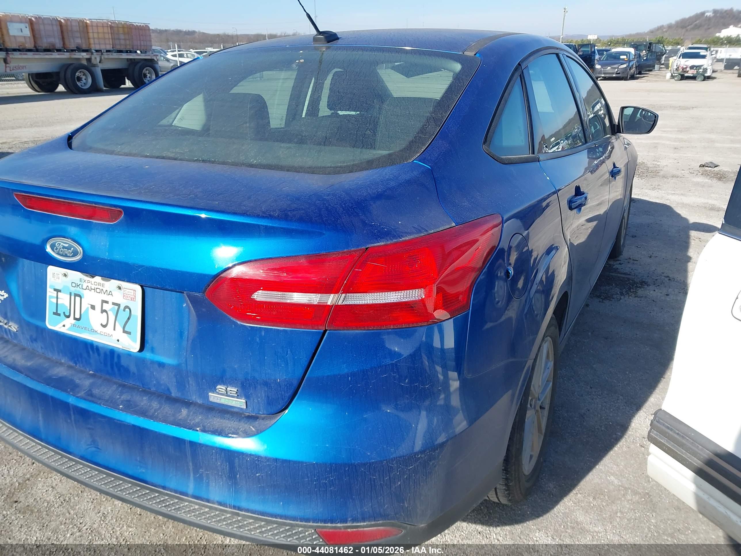 FORD FOCUS image 4