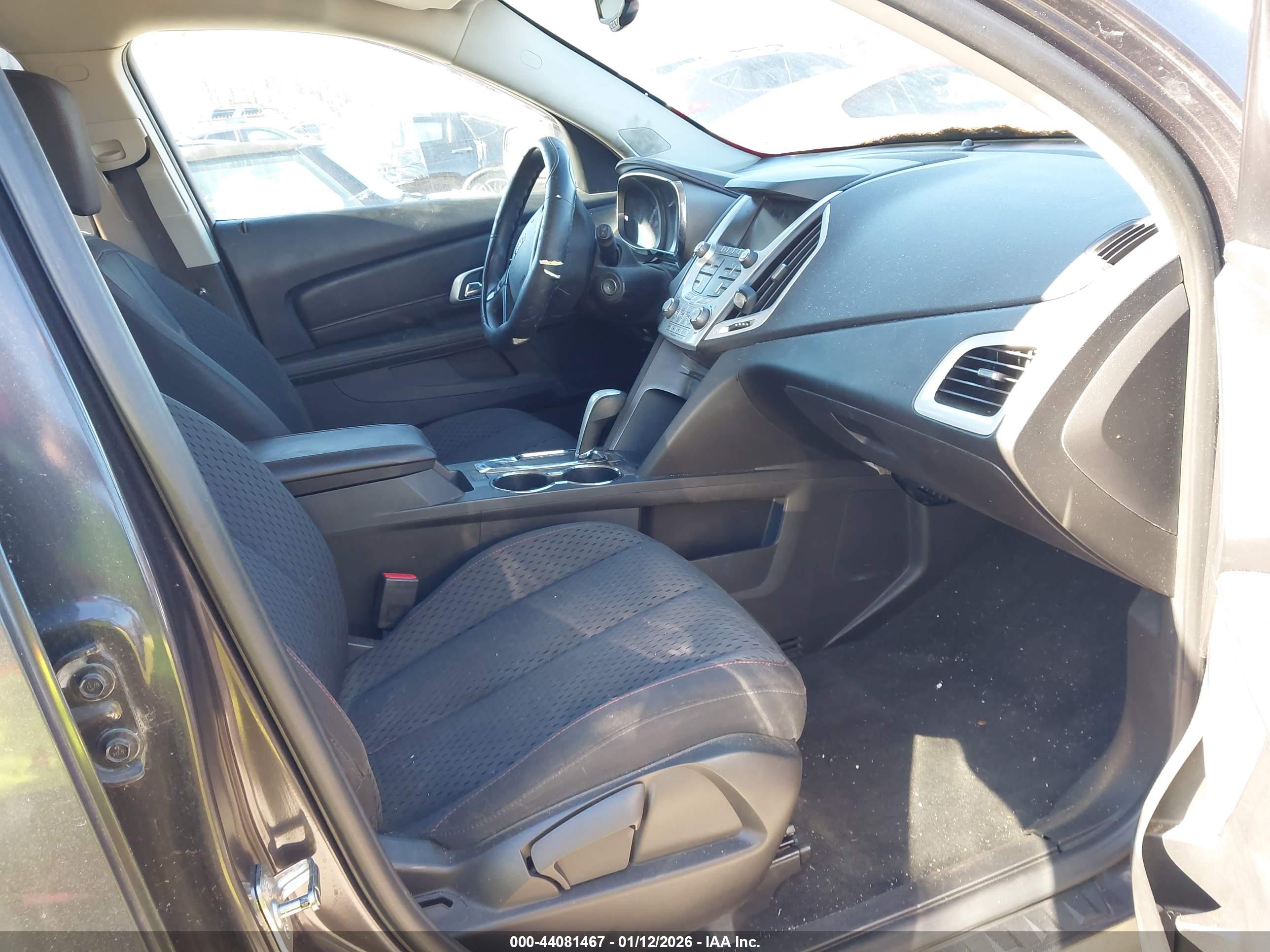 GMC TERRAIN image 5