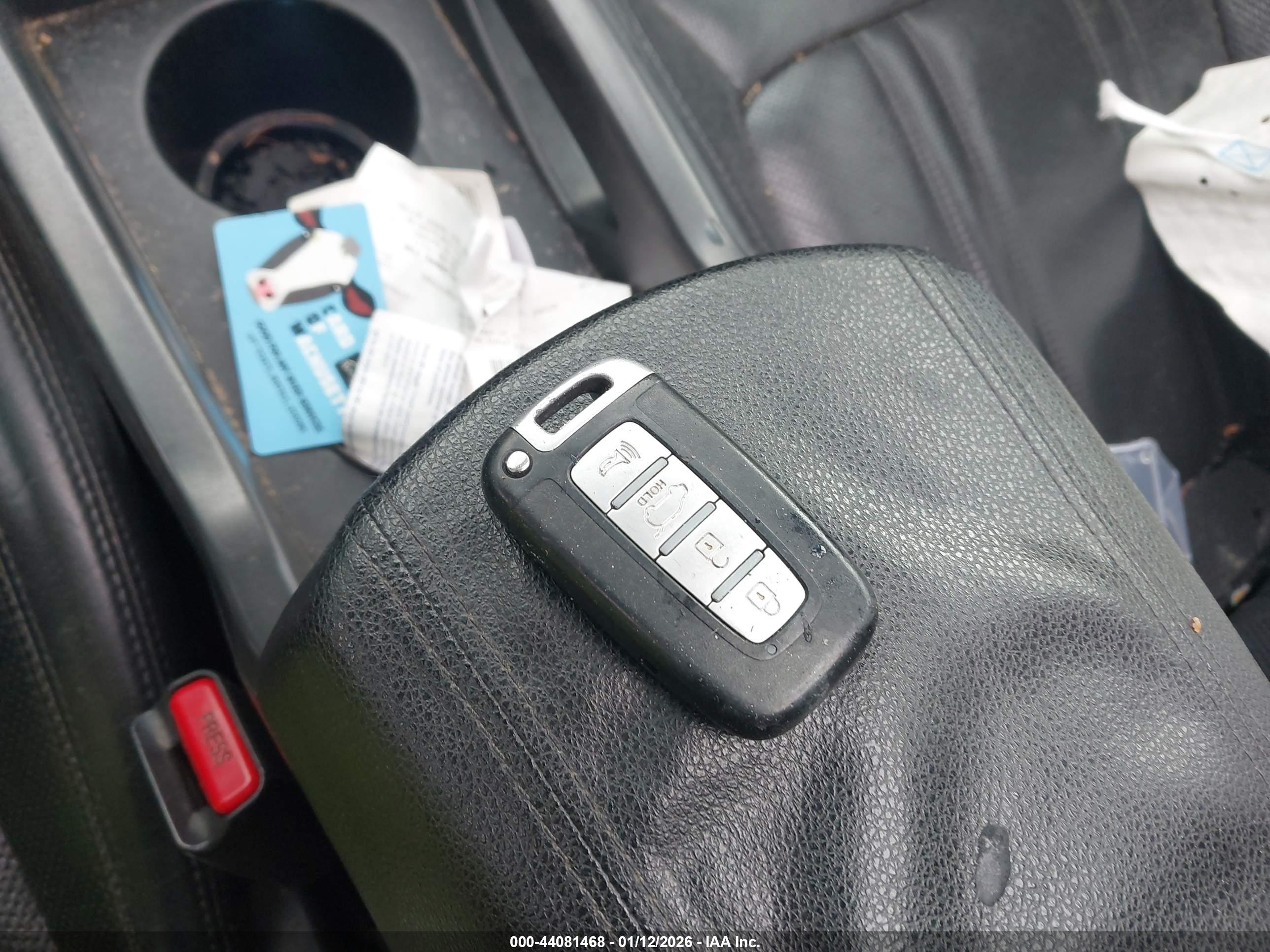KIA SPORTAGE image 11