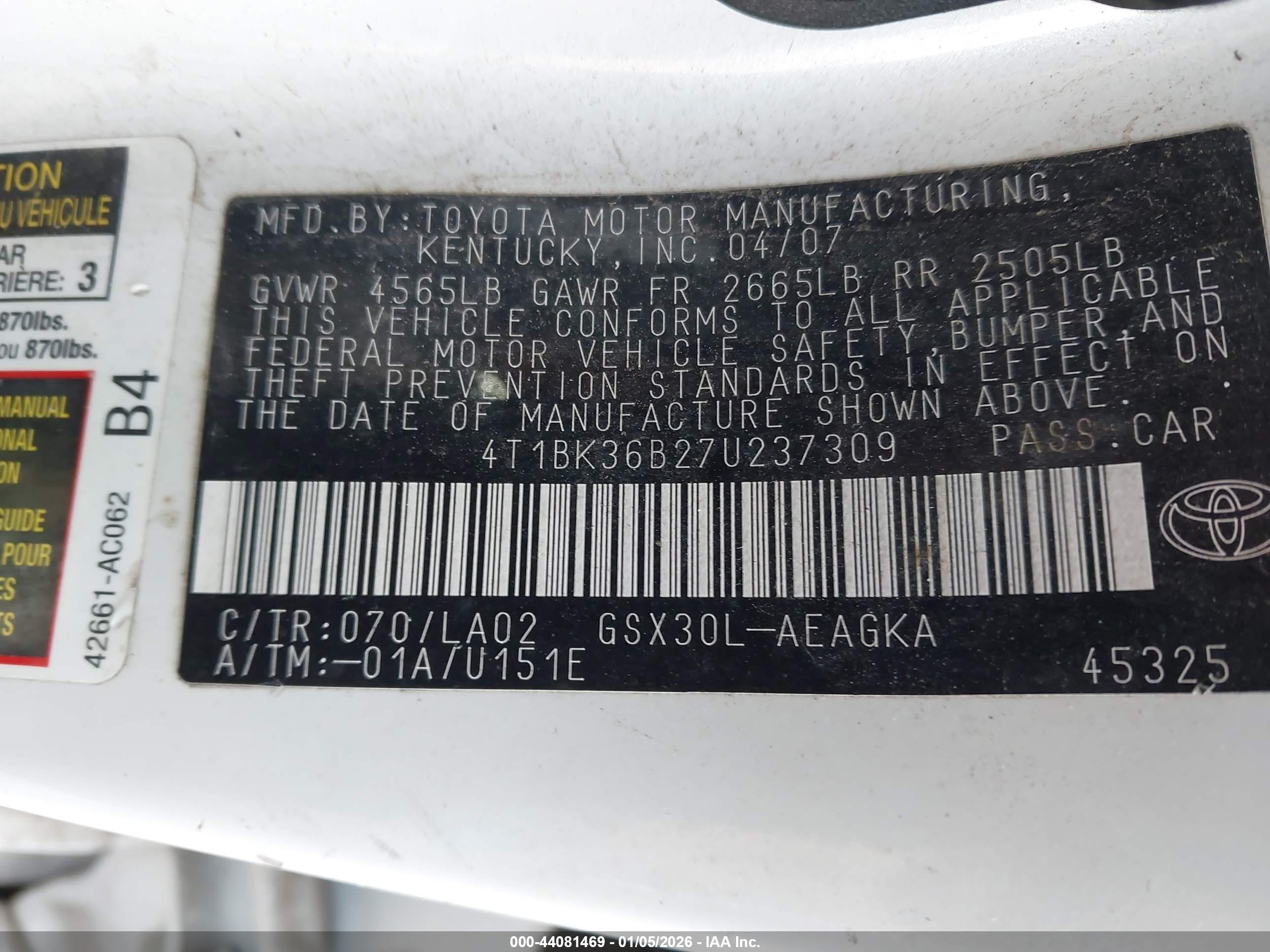 TOYOTA AVALON image 9