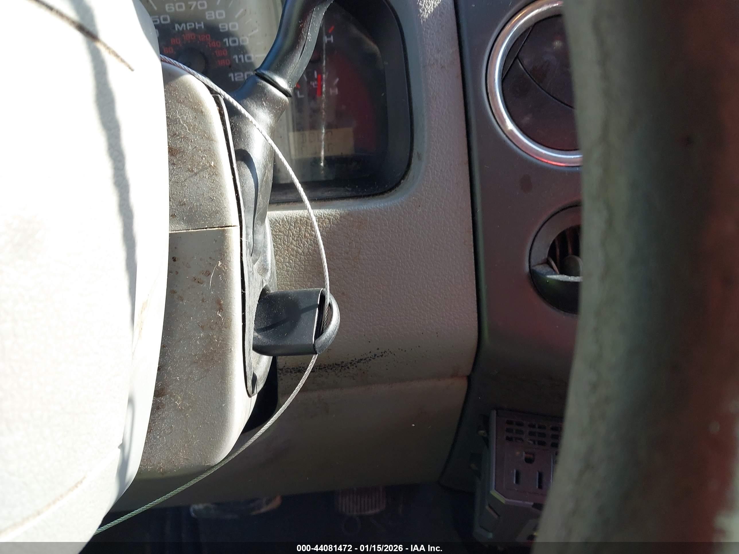 FORD F-150 image 11