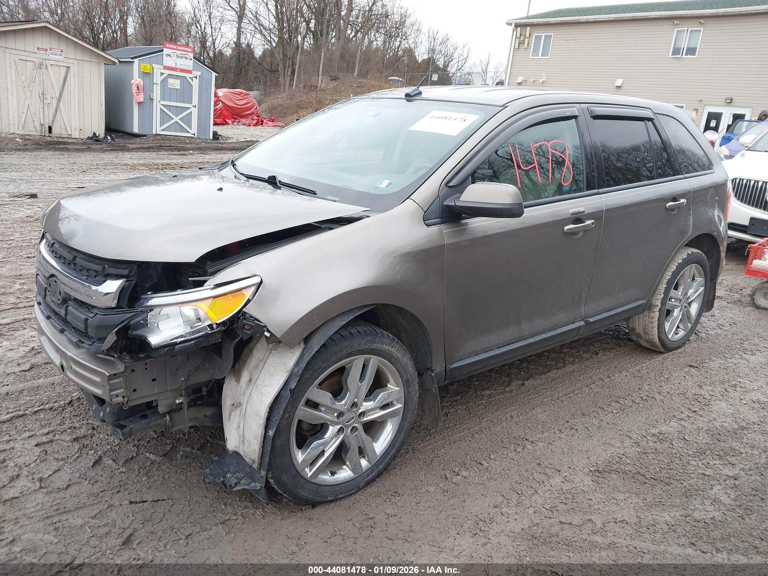 FORD EDGE image 2