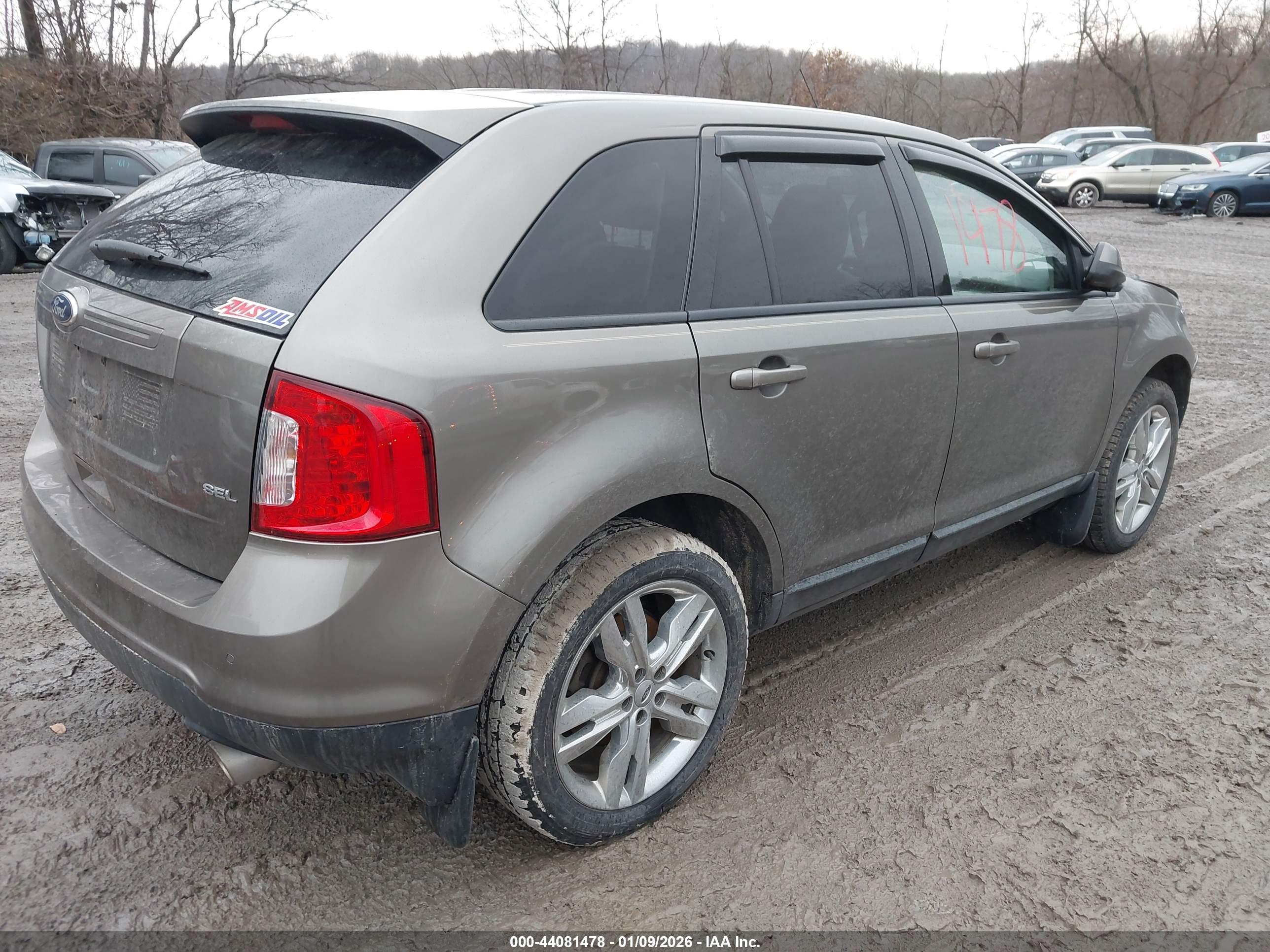 FORD EDGE image 4