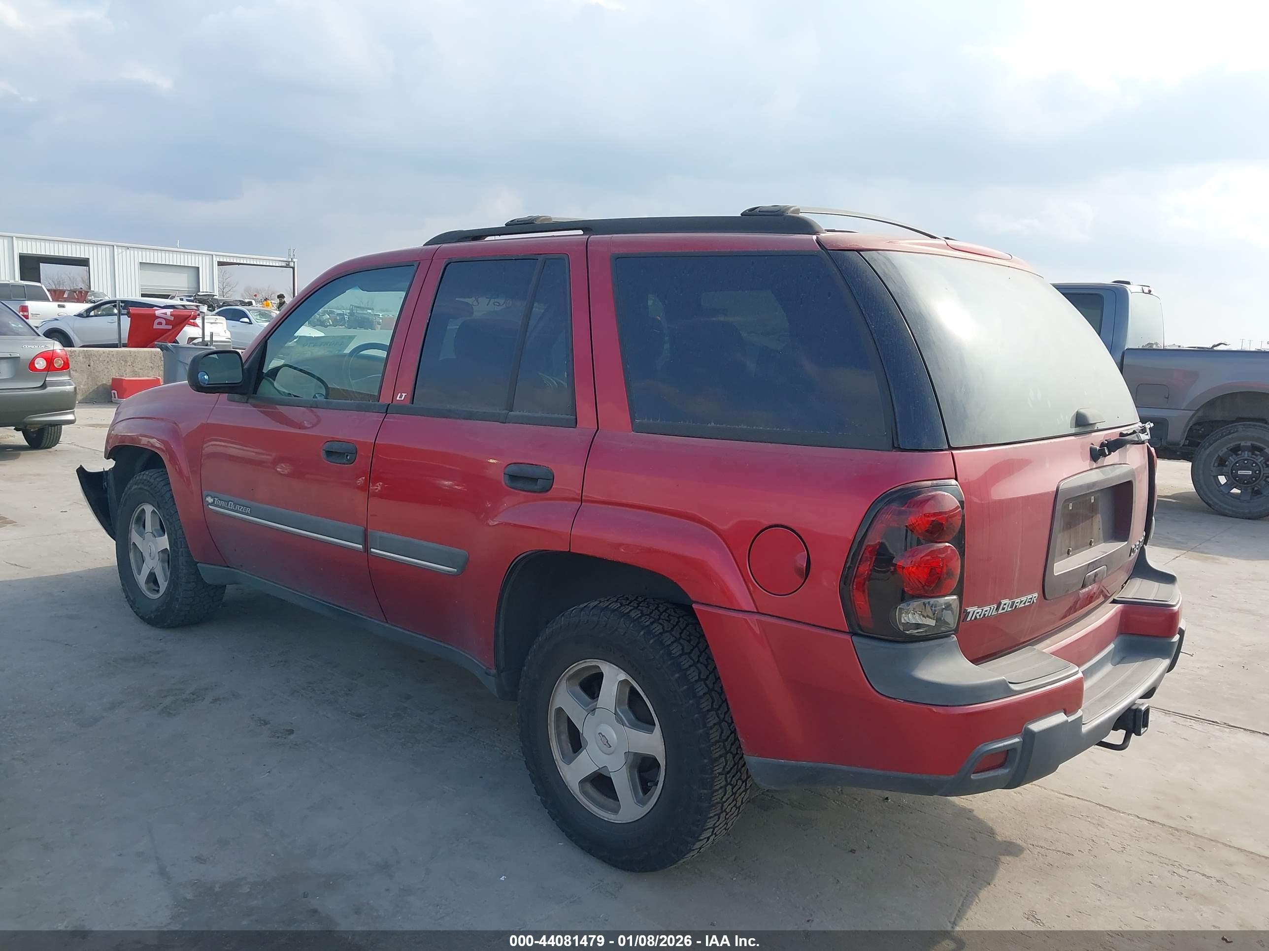 CHEVROLET TRAILBLAZER image 3