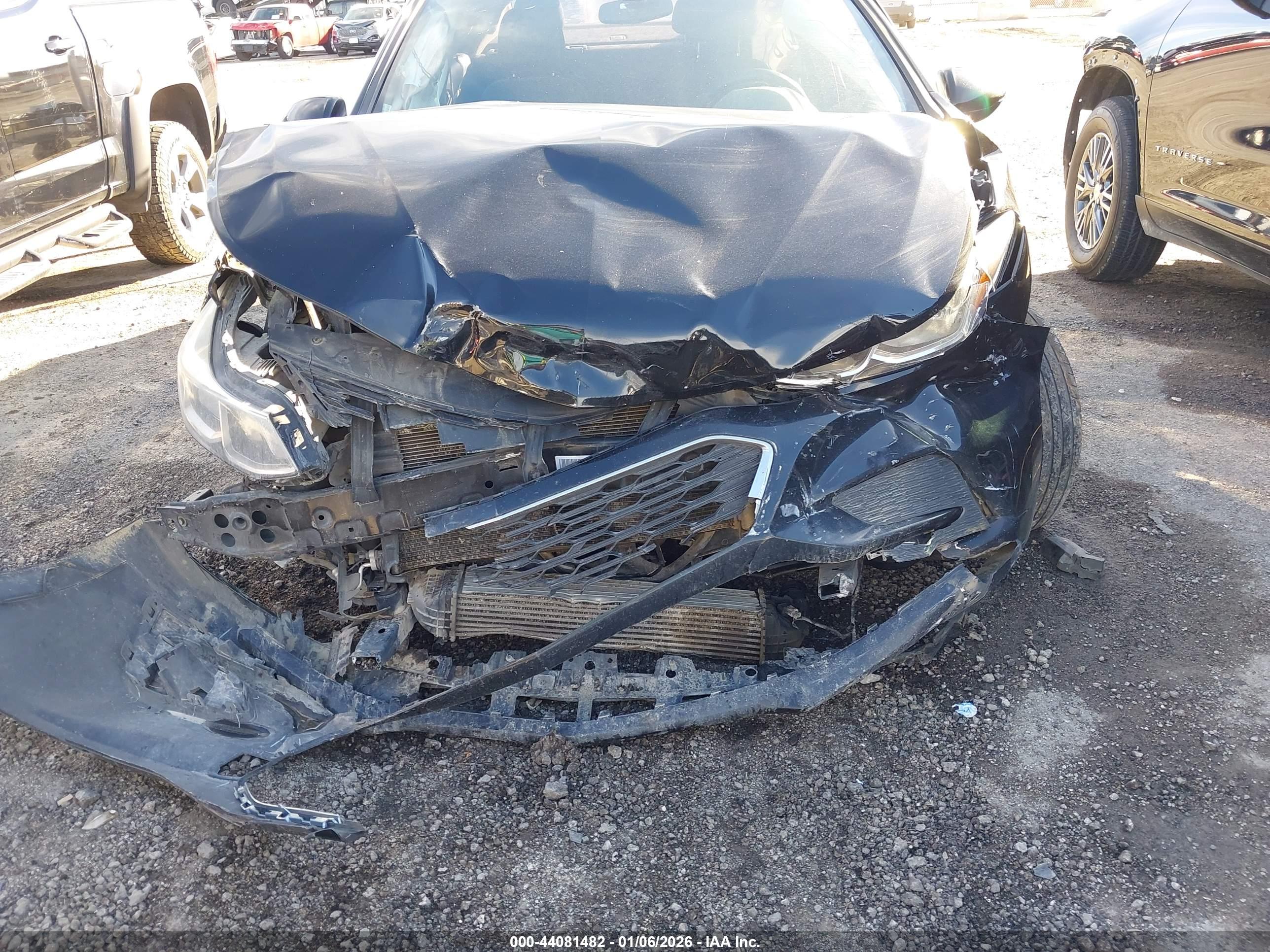 CHEVROLET CRUZE image 6