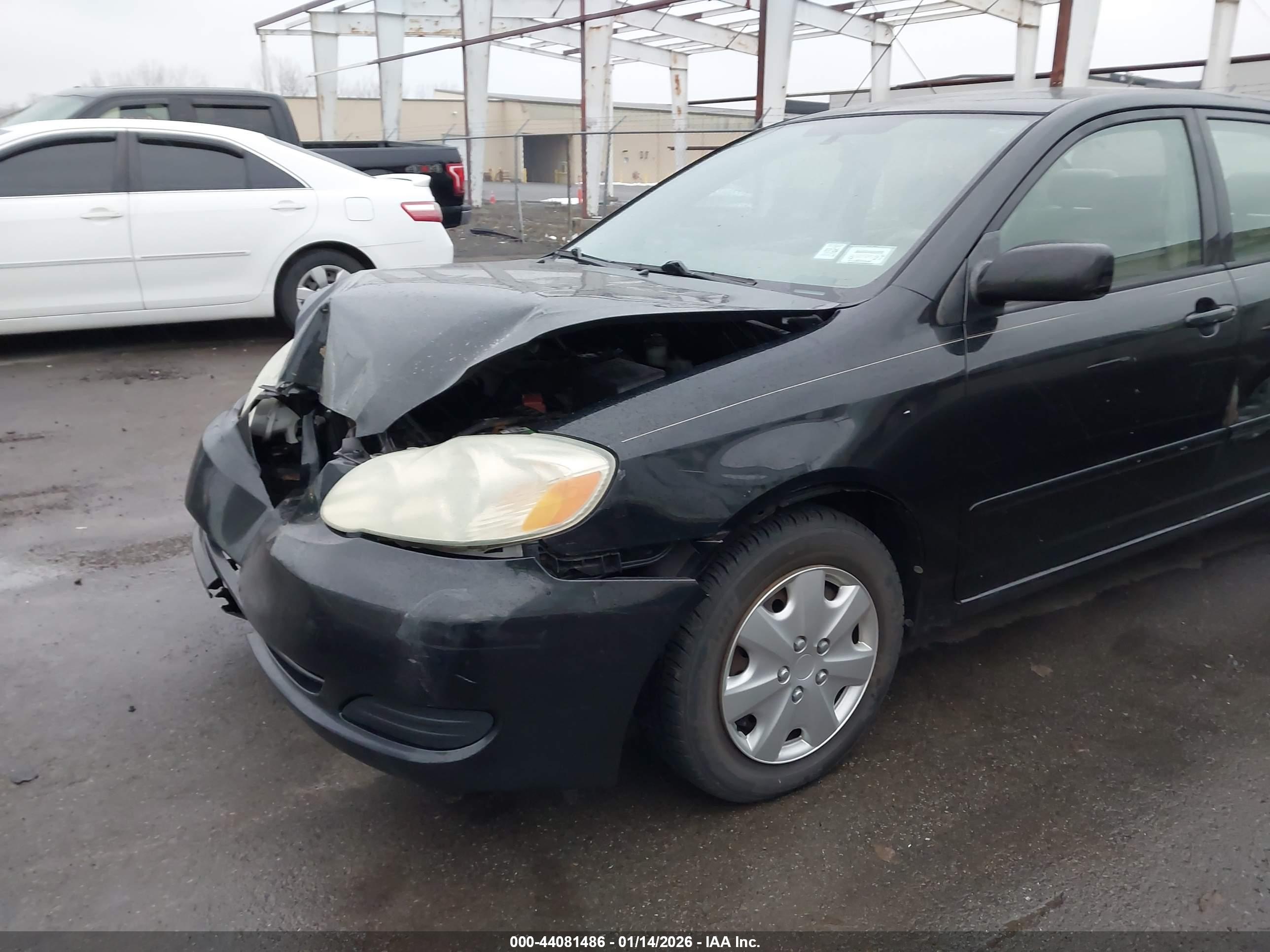 TOYOTA COROLLA image 6