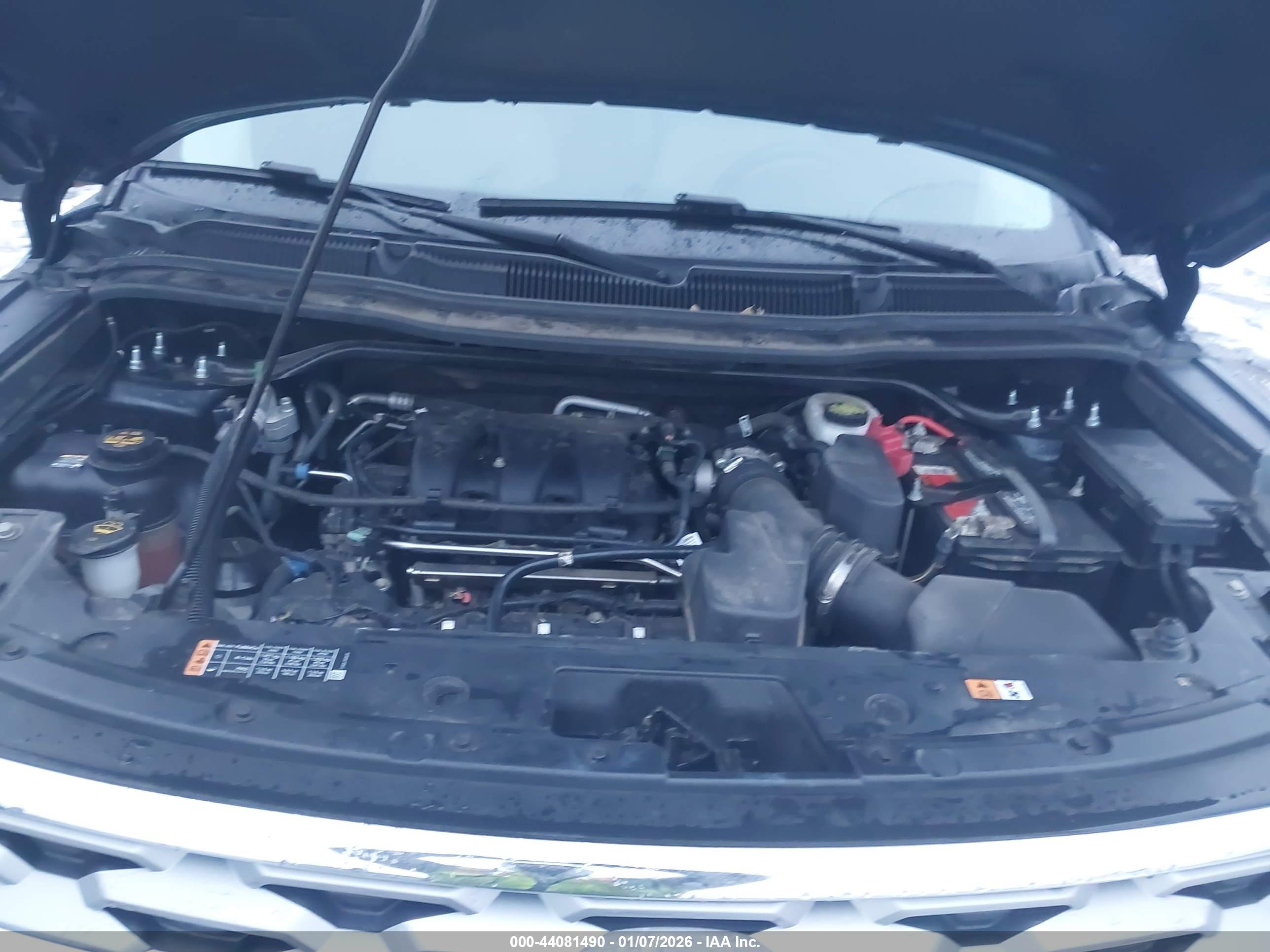 FORD EXPLORER image 10