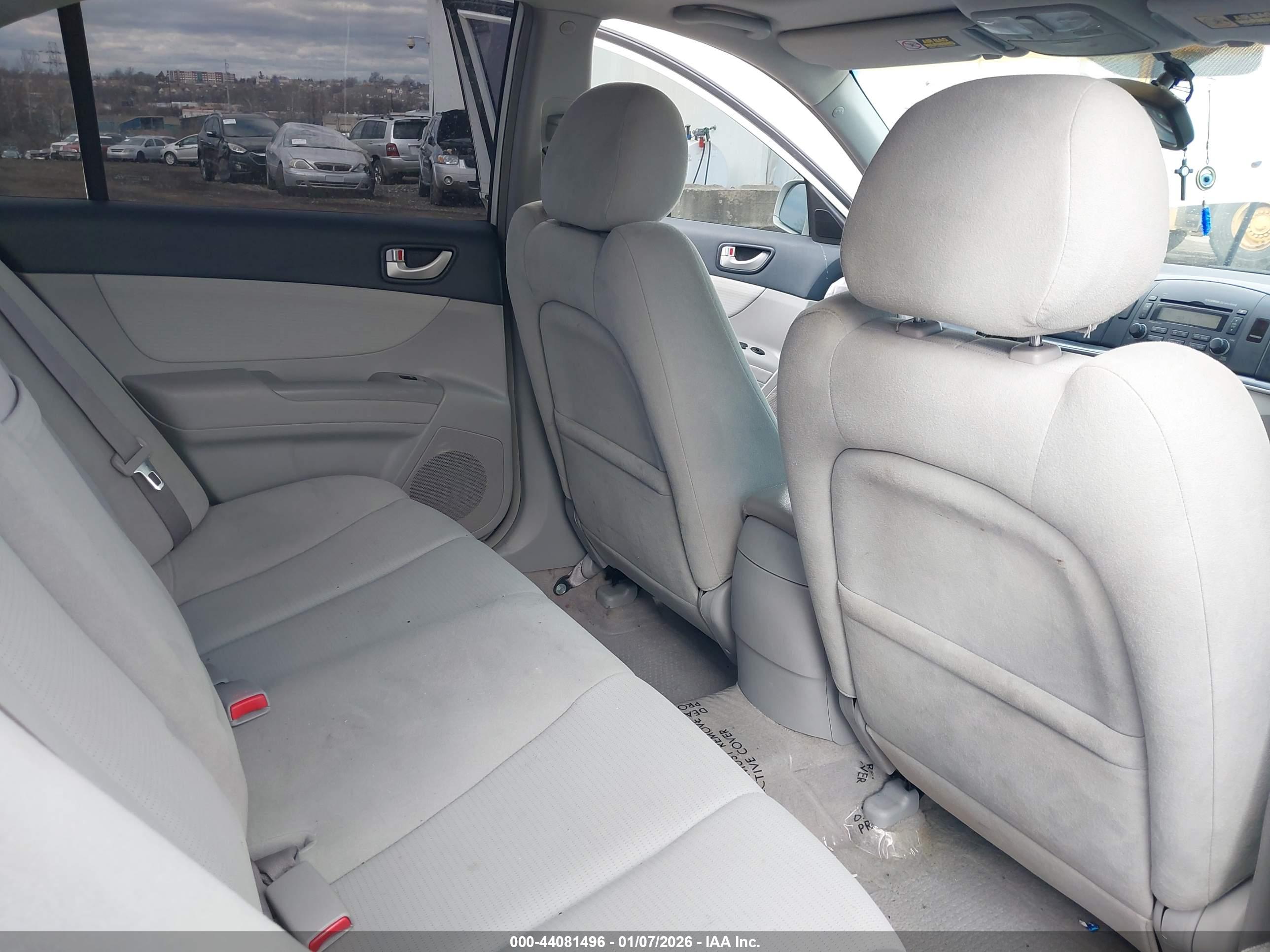 HYUNDAI SONATA image 8