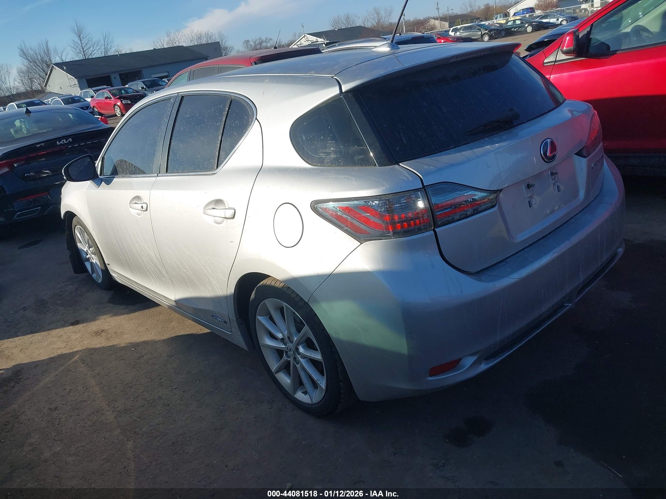 LEXUS CT image 3