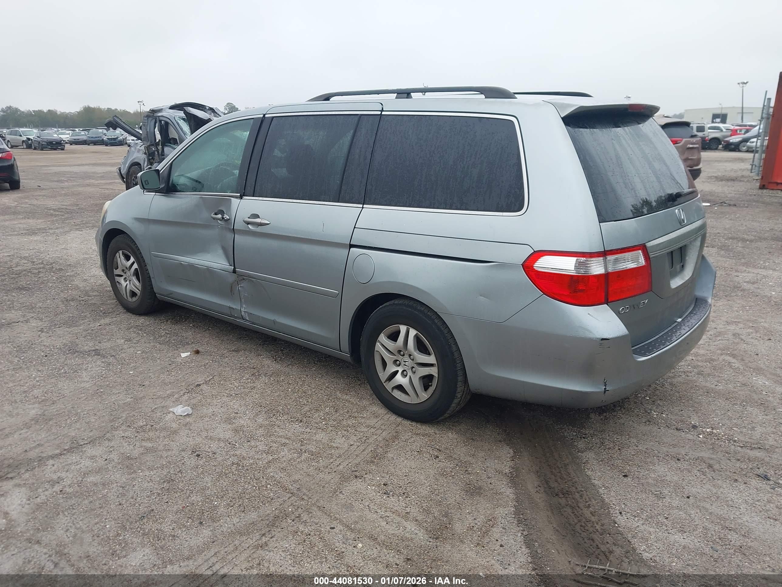 HONDA ODYSSEY image 3