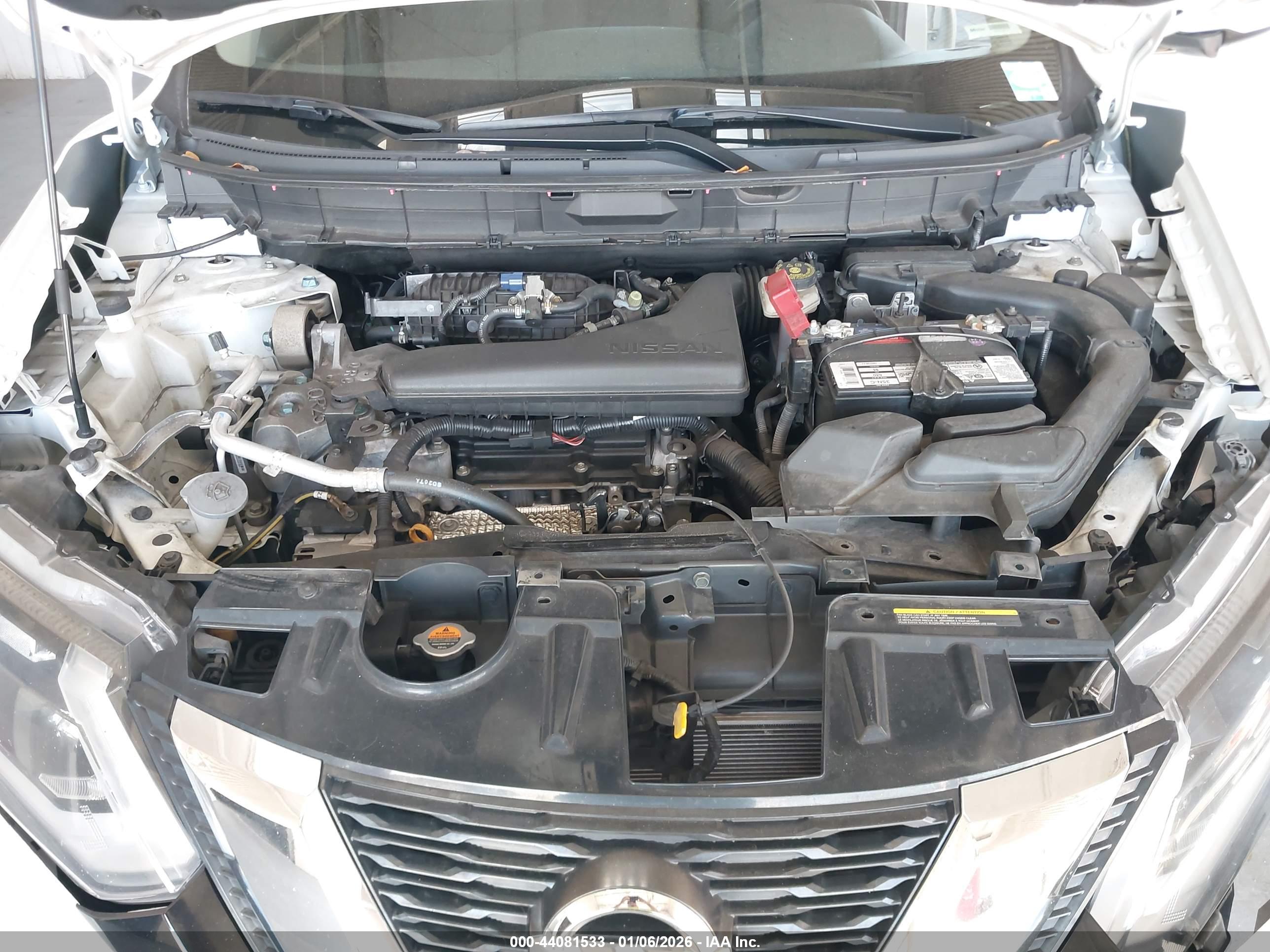 NISSAN ROGUE image 10