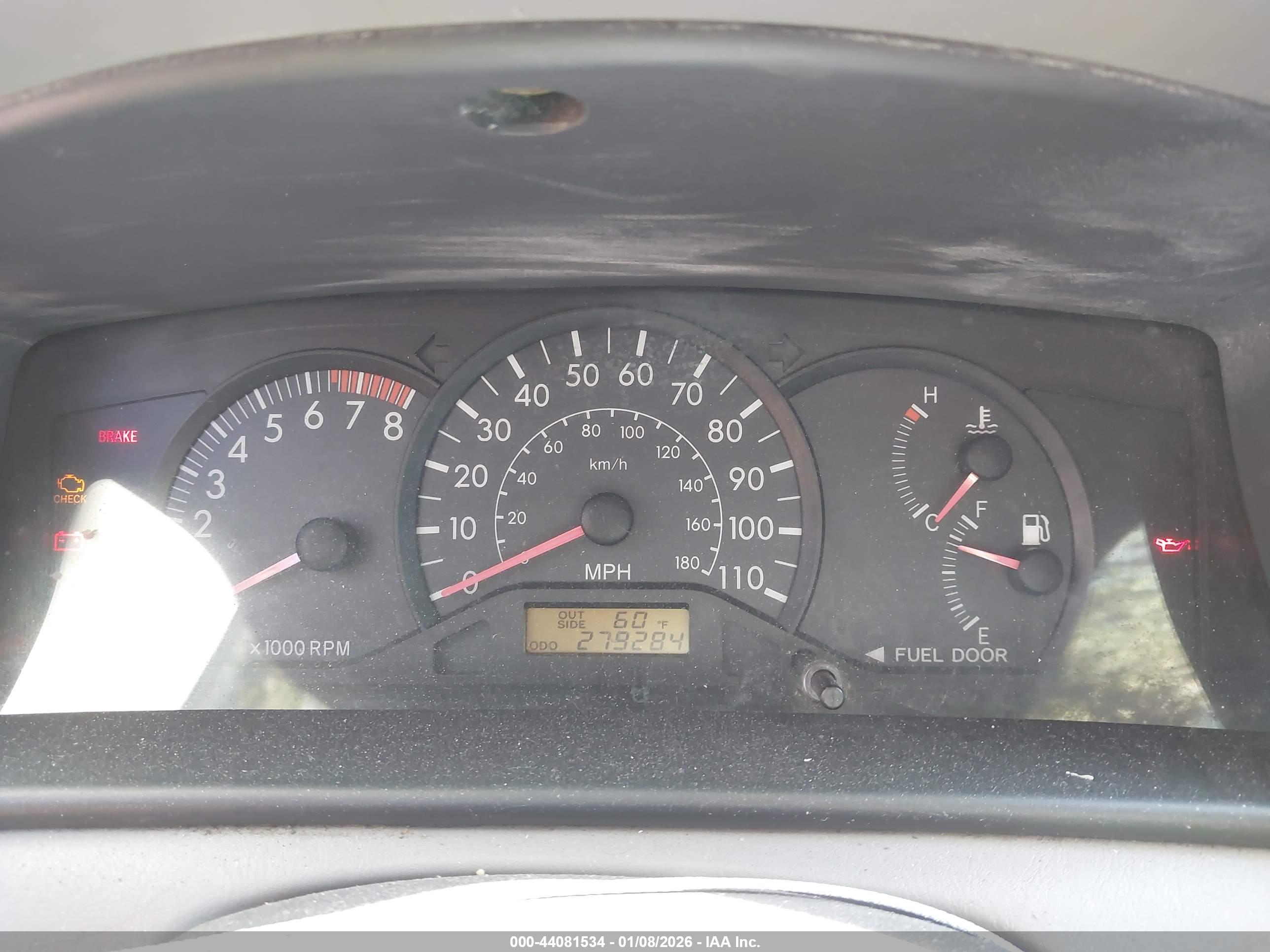 TOYOTA COROLLA image 7