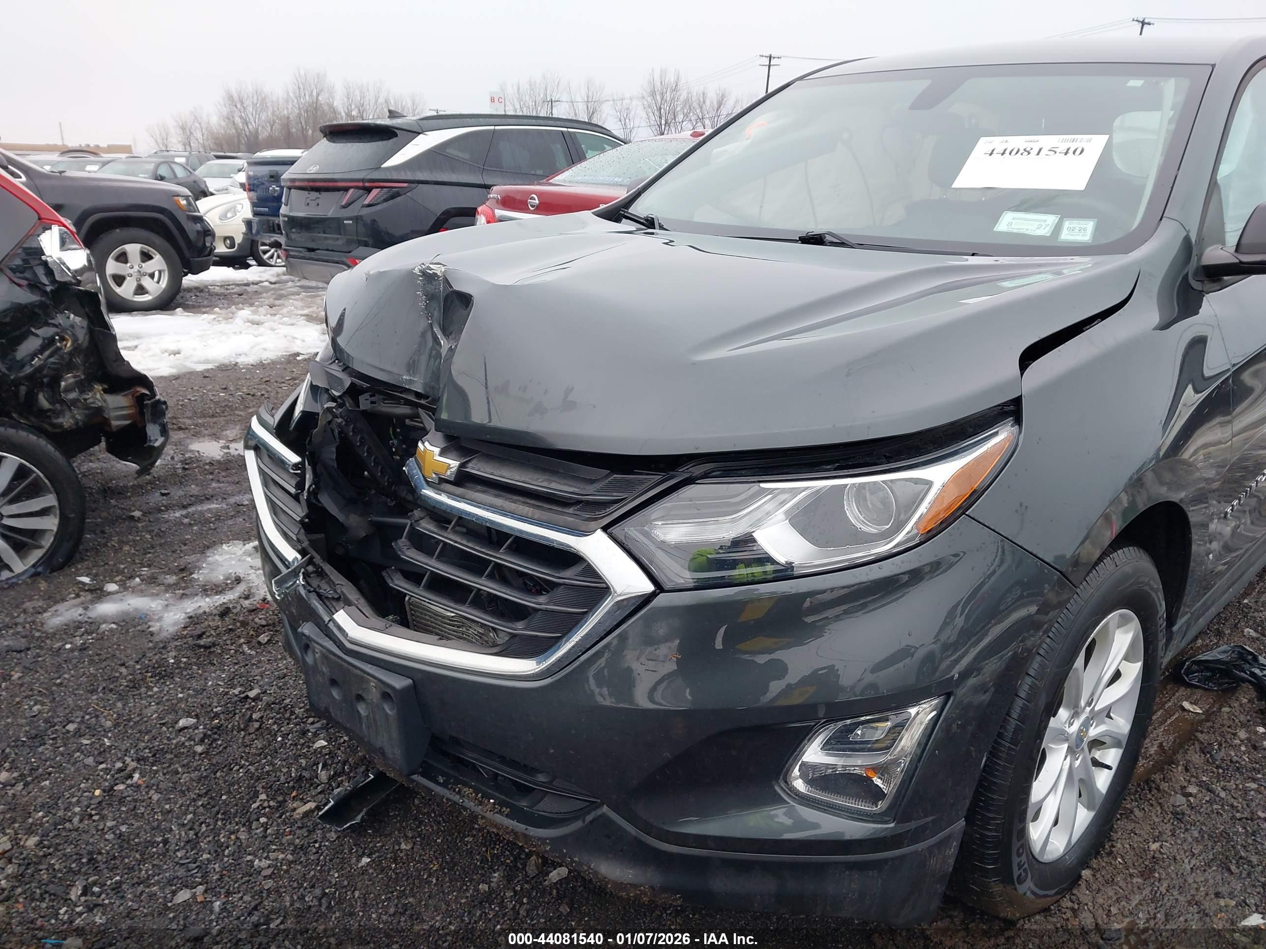 CHEVROLET EQUINOX image 6