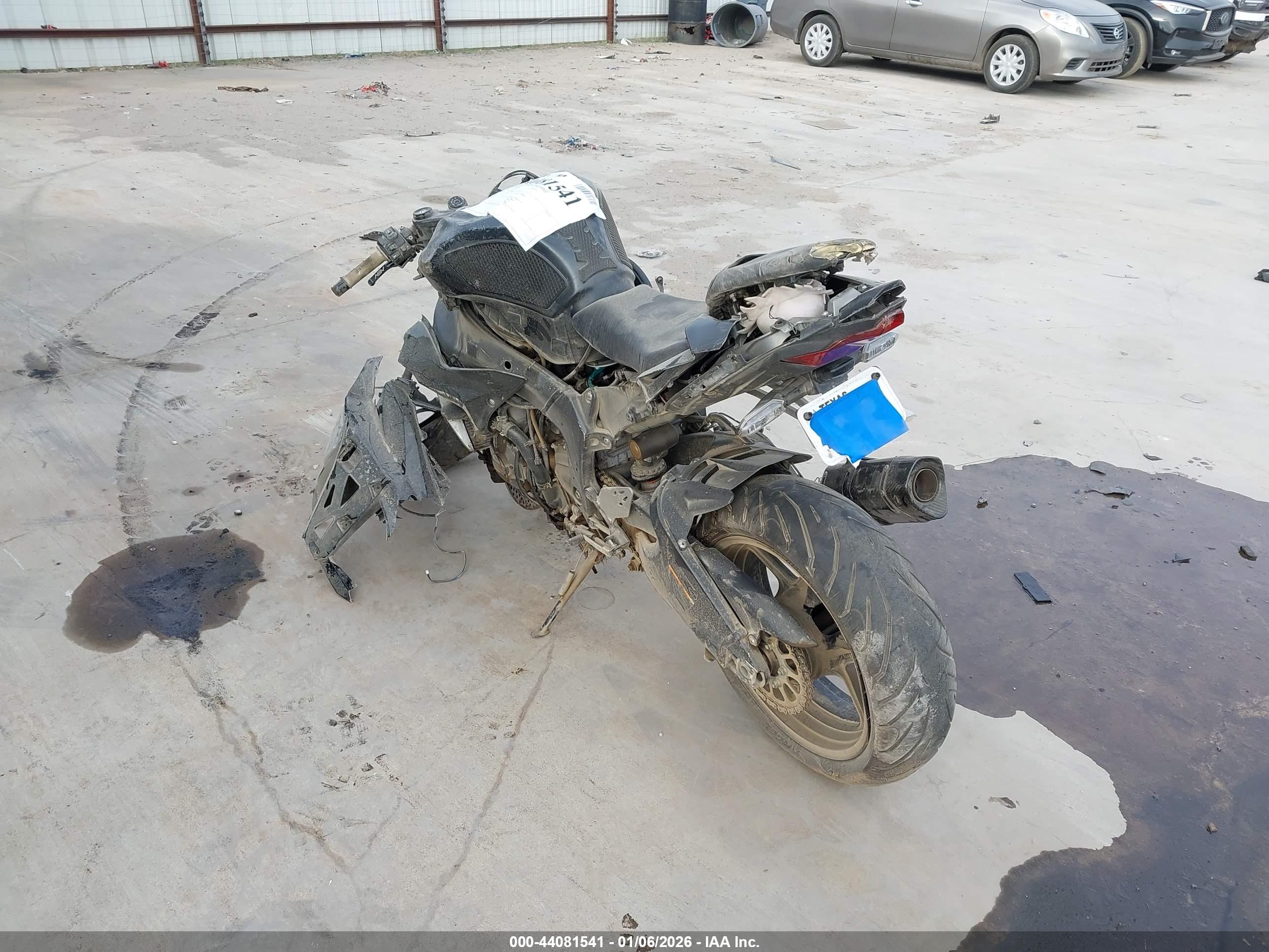 KAWASAKI ZX636 image 3