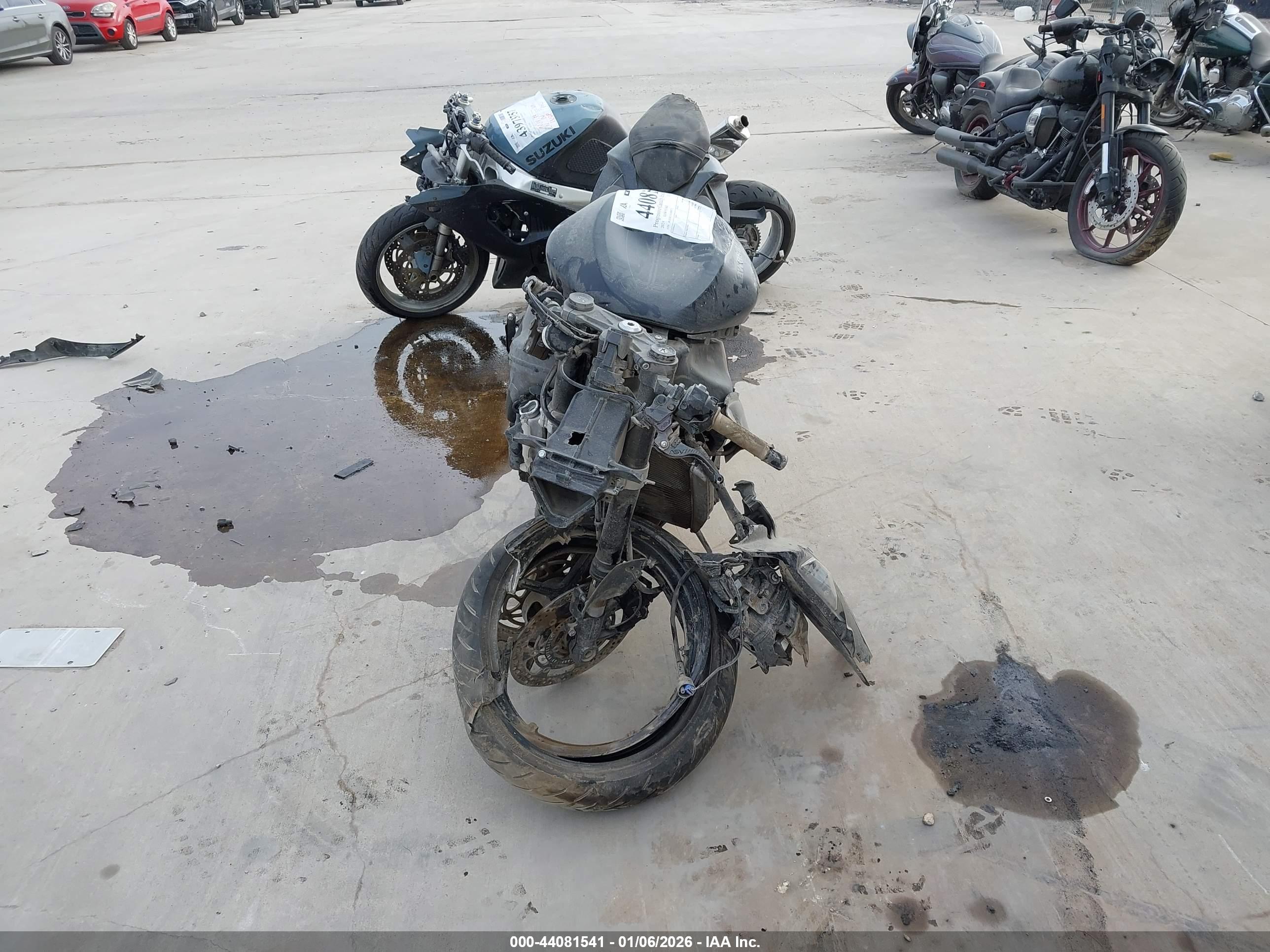 KAWASAKI ZX636 image 5