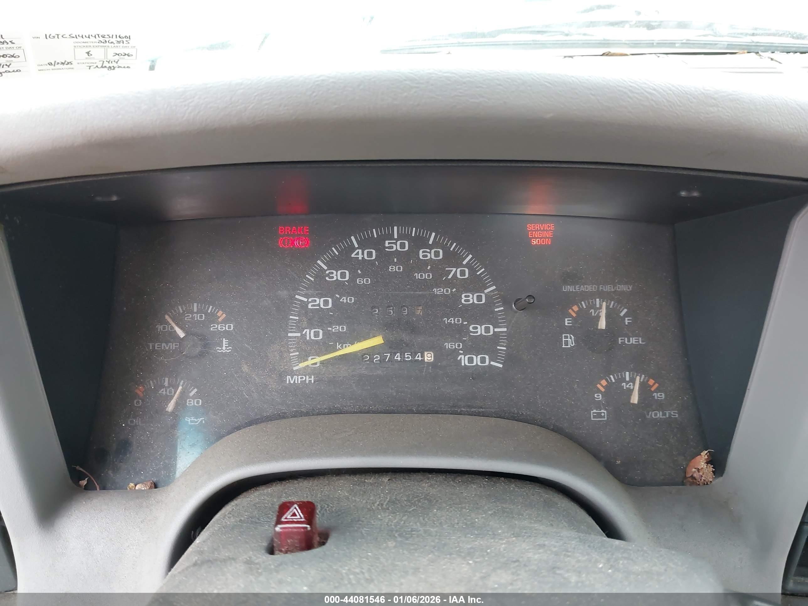 GMC SONOMA image 7