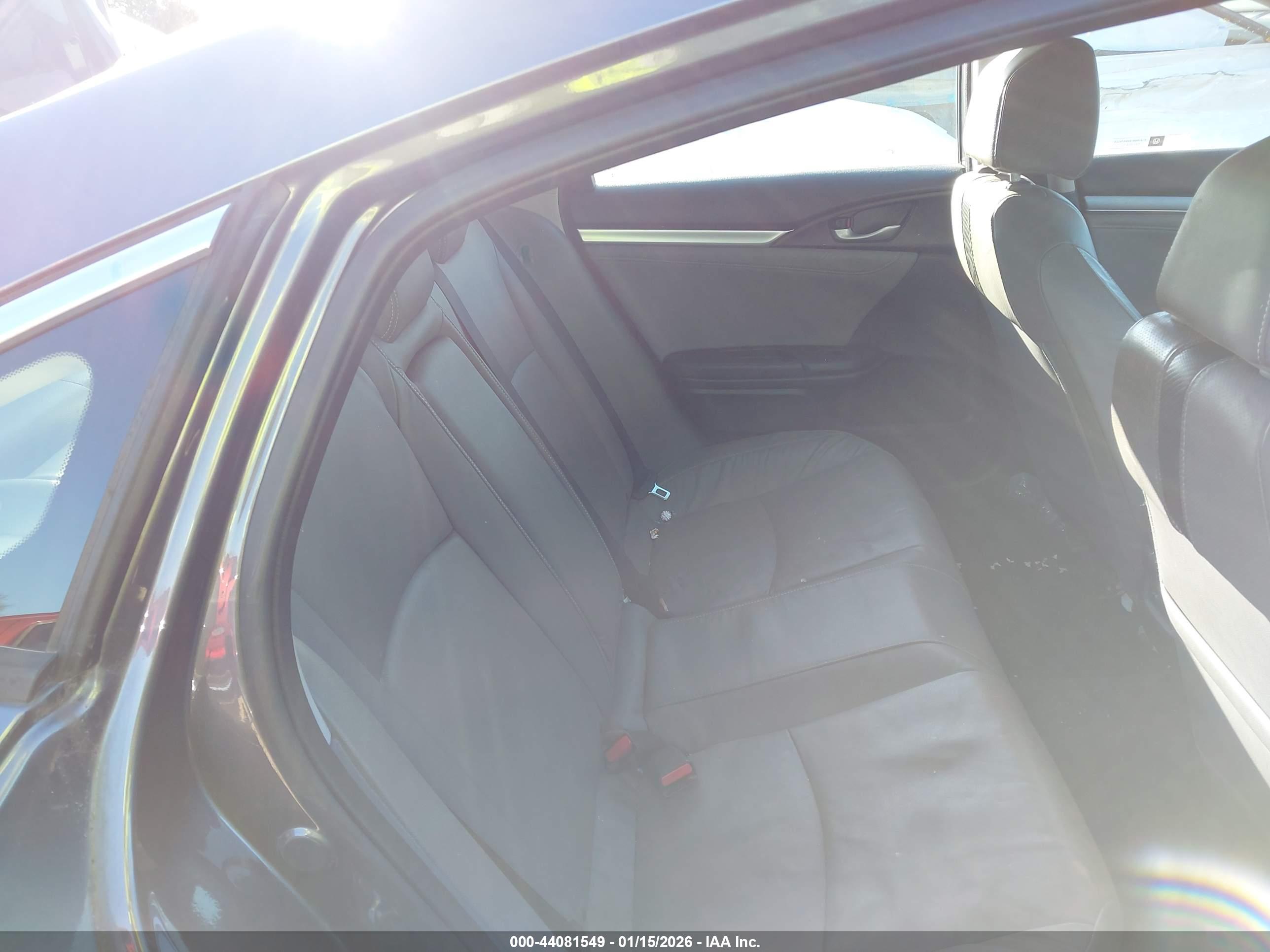 HONDA CIVIC image 8