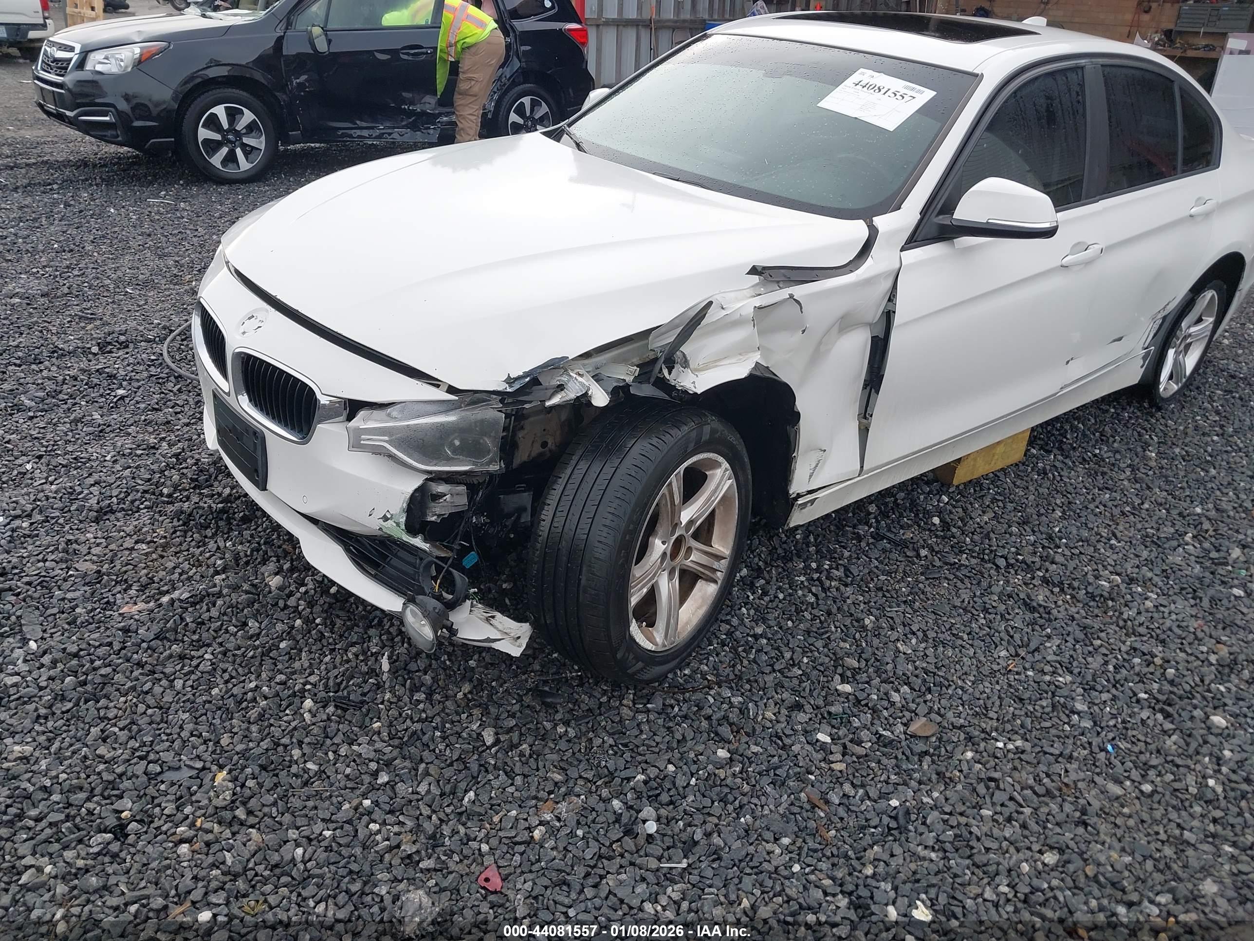 BMW 328I image 6