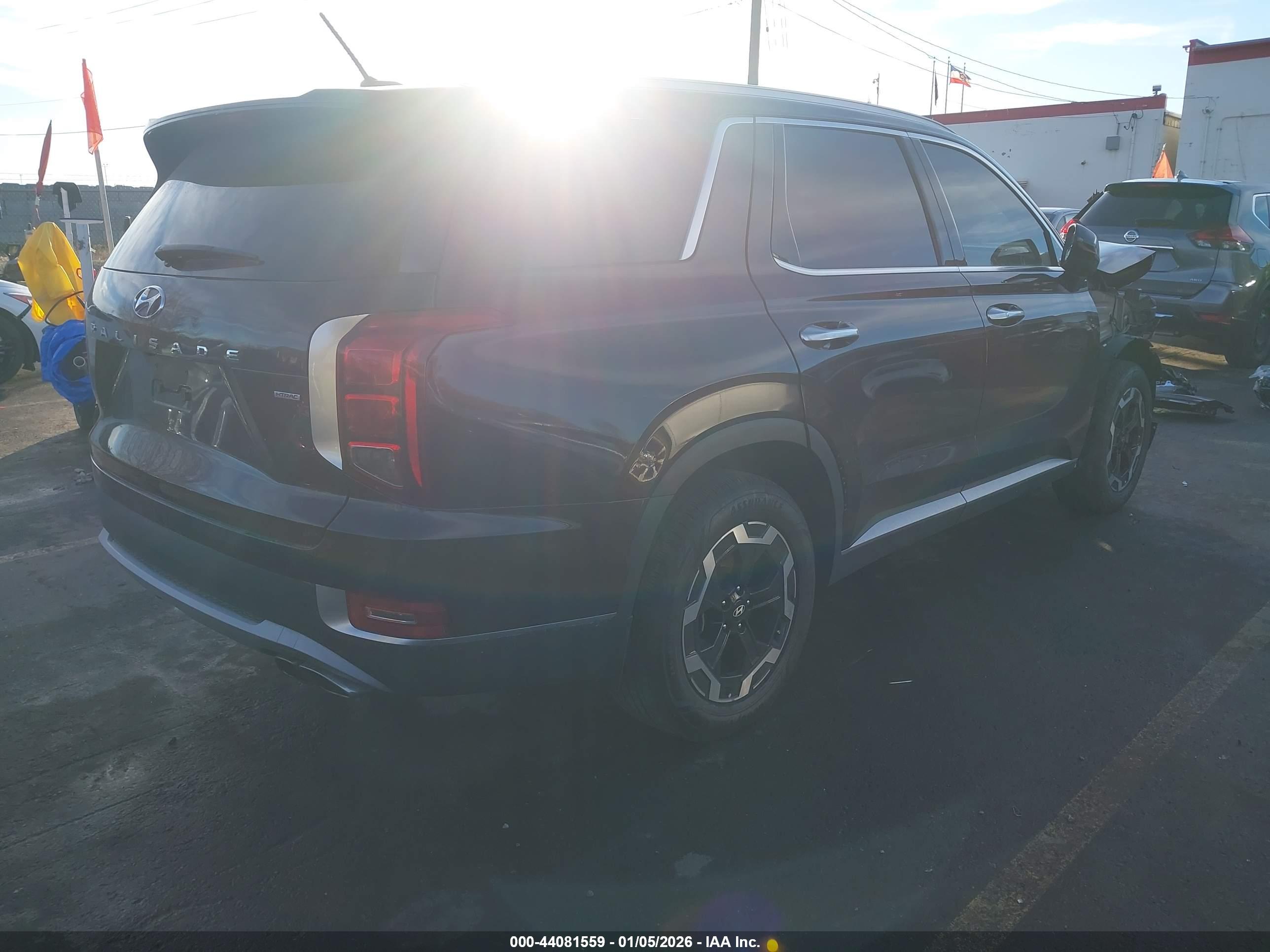 HYUNDAI PALISADE image 4
