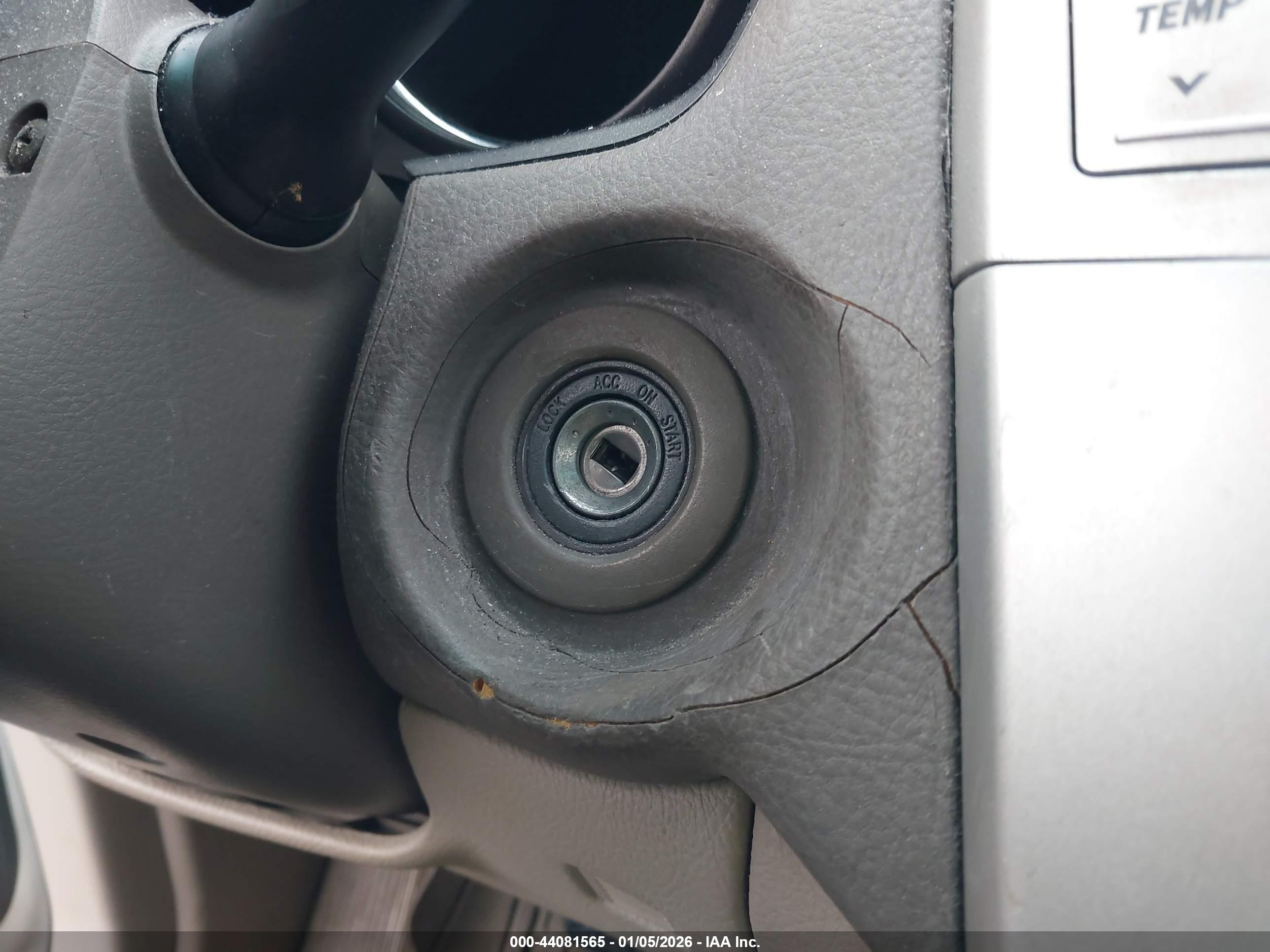 LEXUS RX image 11