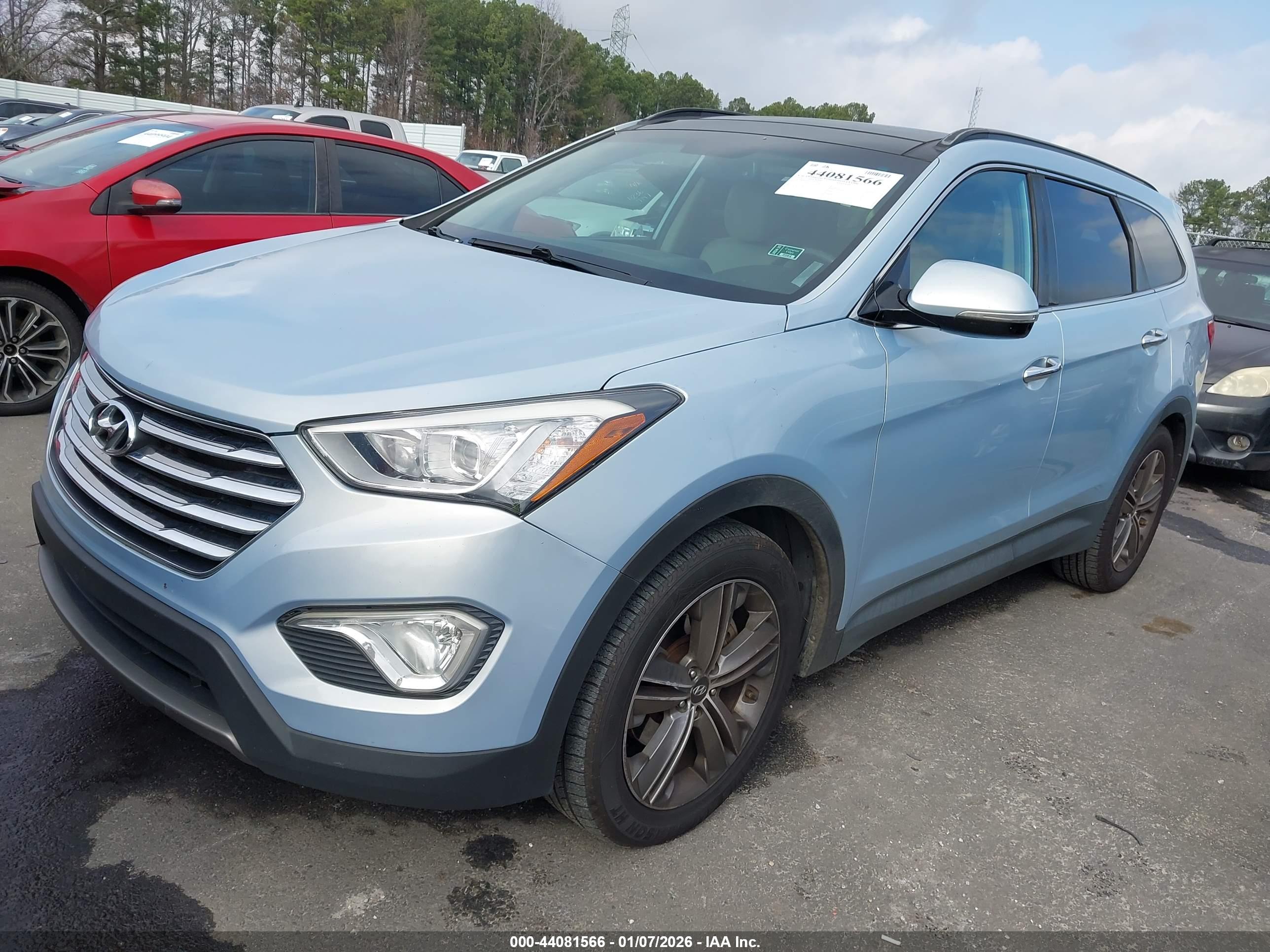HYUNDAI SANTA image 2