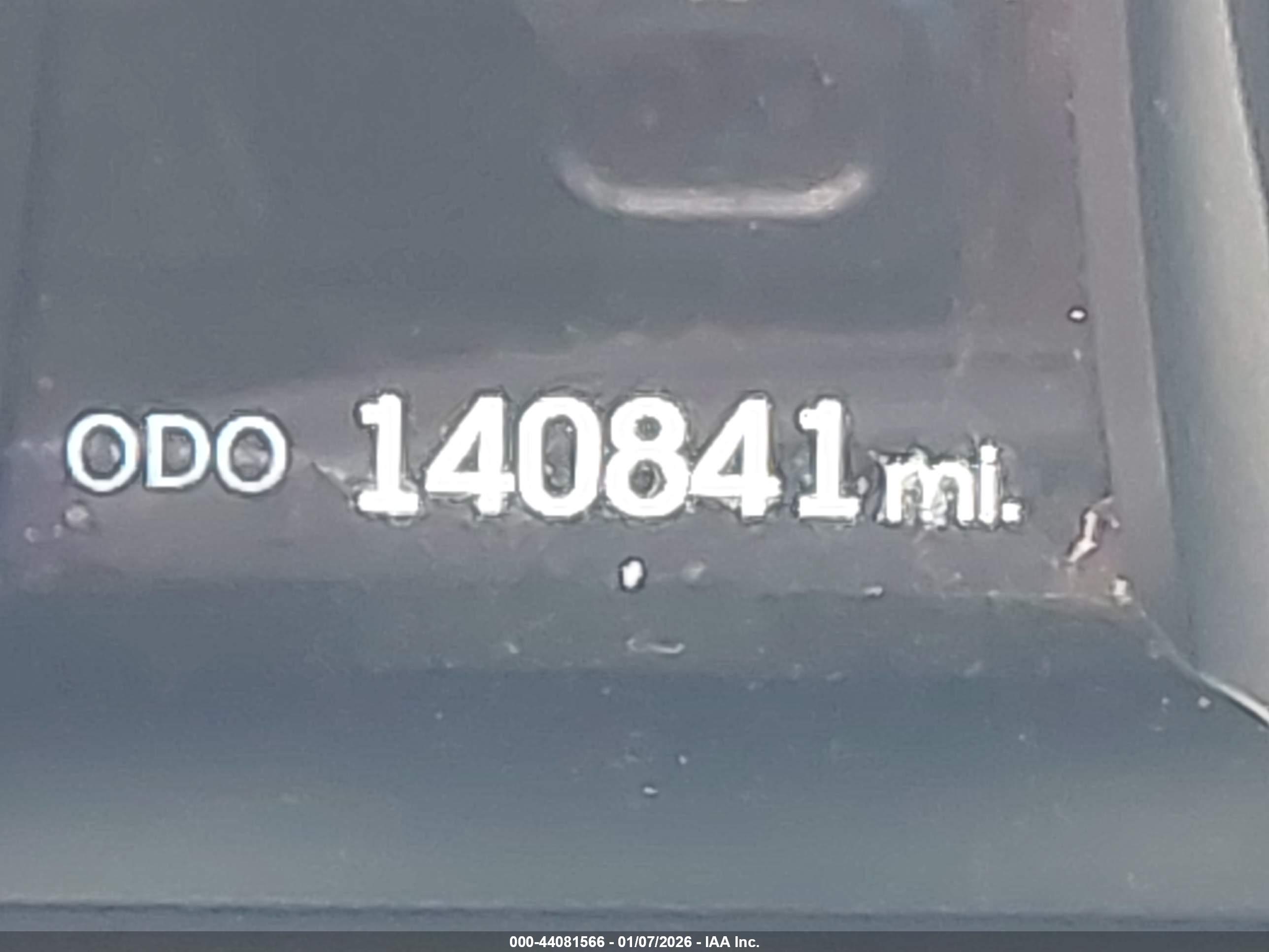 HYUNDAI SANTA image 7