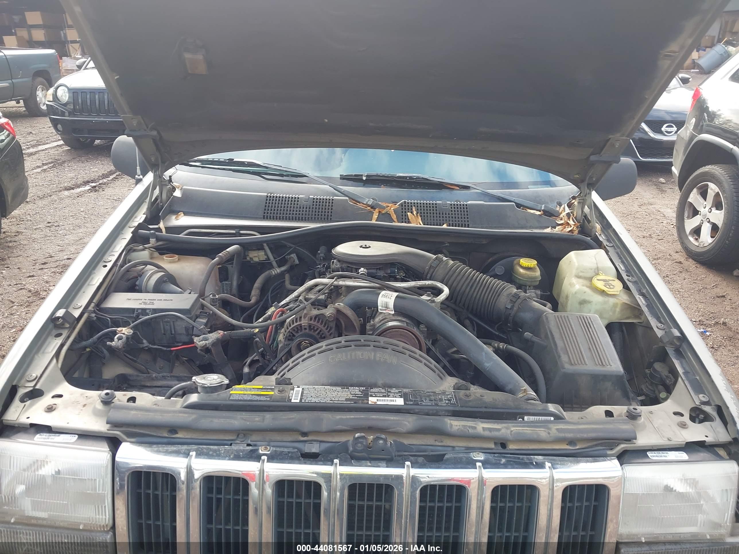 JEEP GRAND image 10