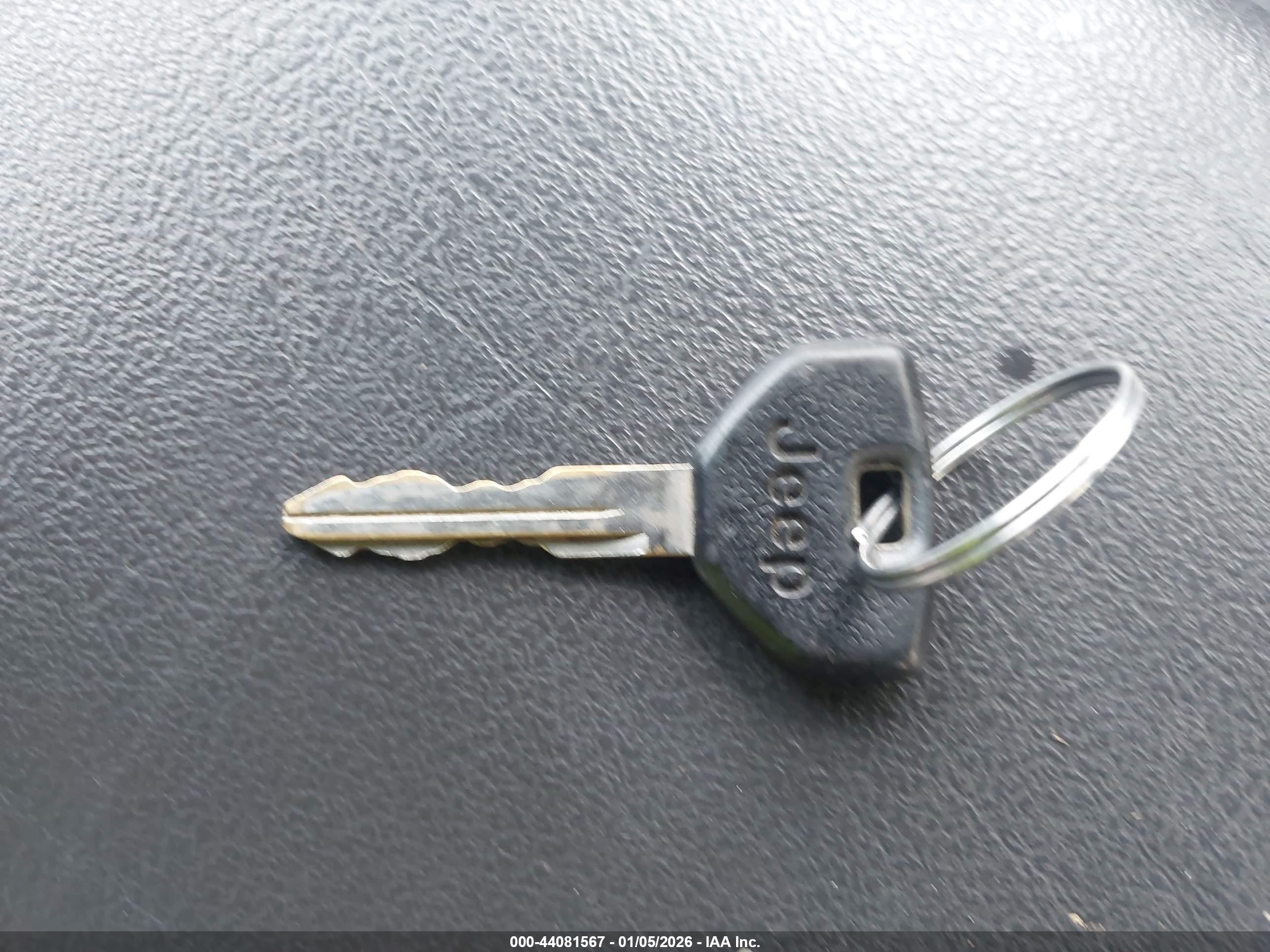 JEEP GRAND image 11
