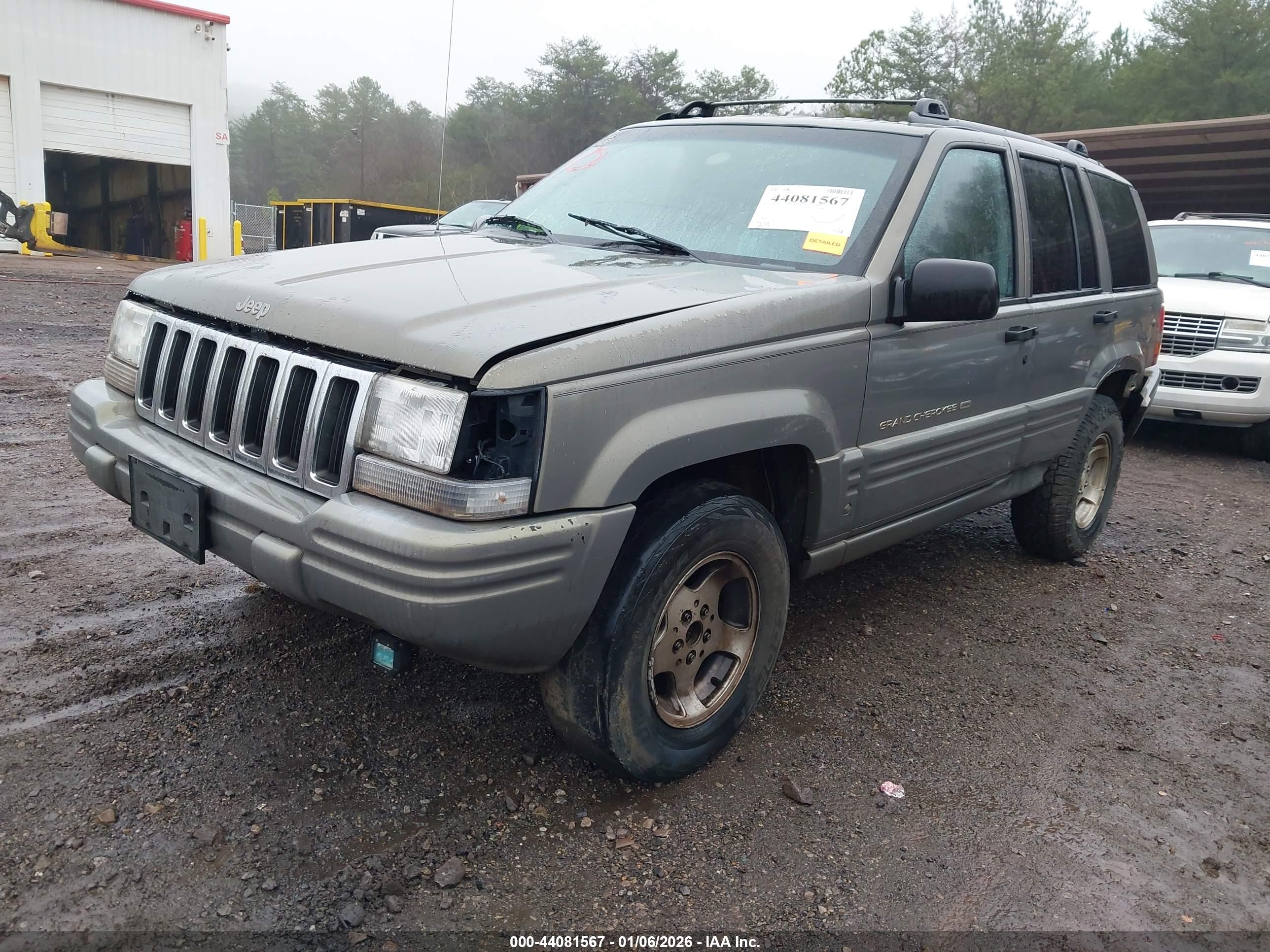 JEEP GRAND image 2