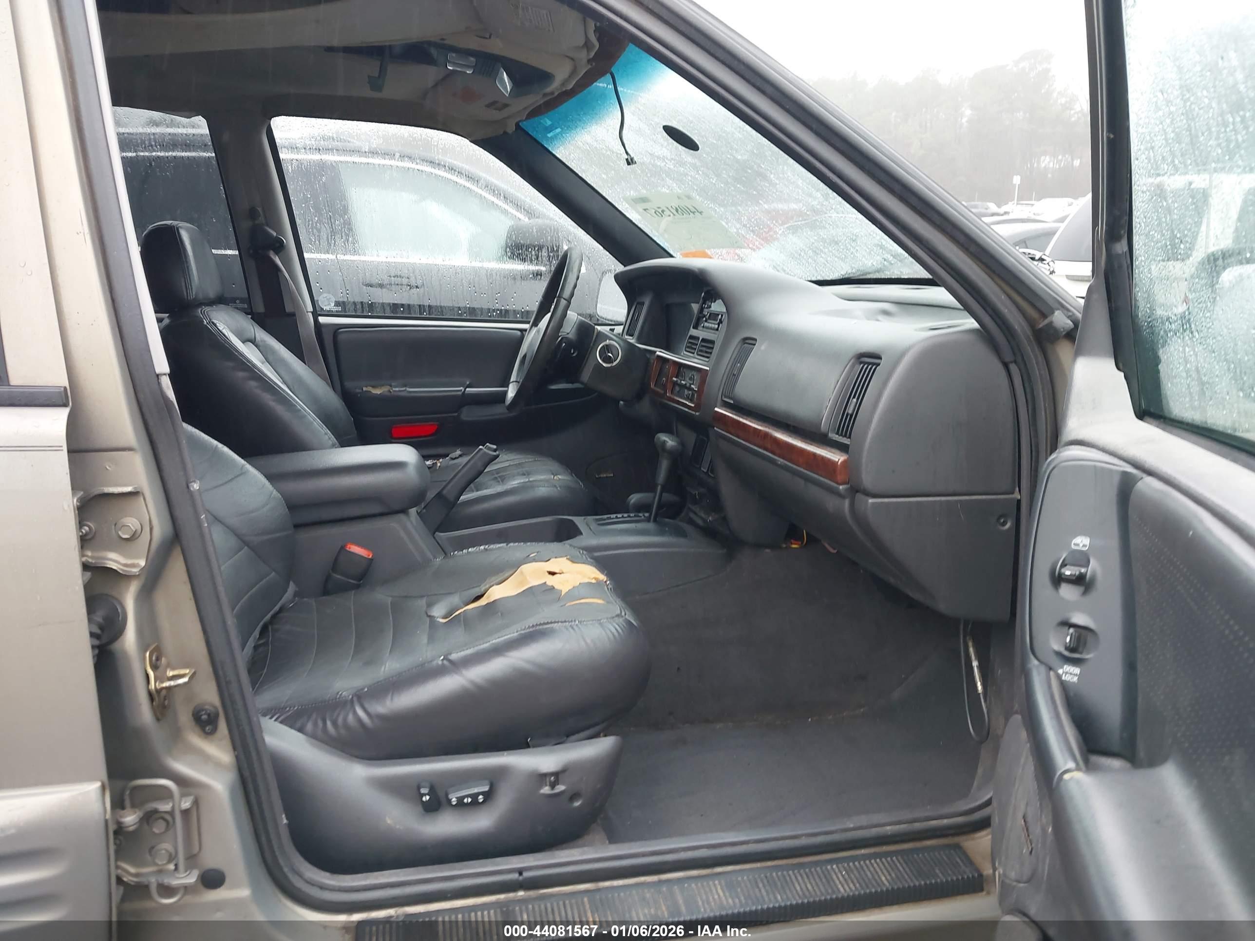 JEEP GRAND image 5
