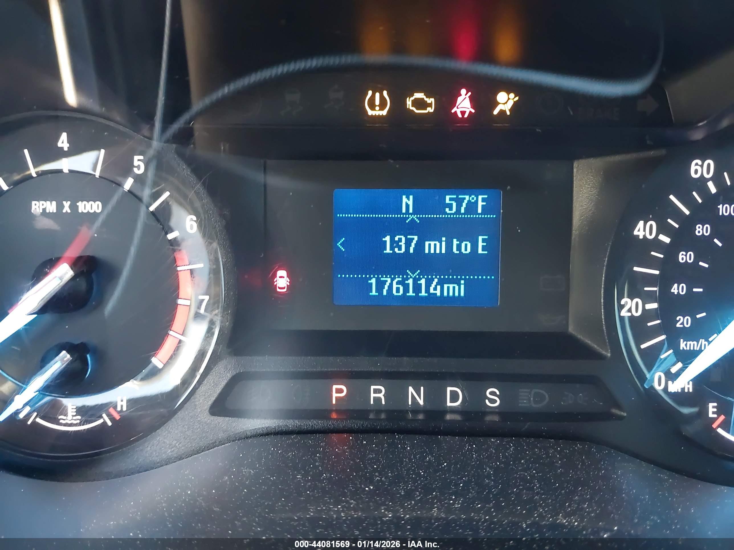 FORD FUSION image 7